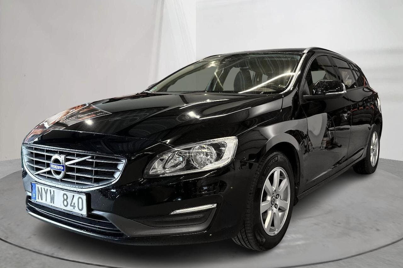Volvo V60 T3 (150hk) - 21 679 mil - Manuell - svart - 2014