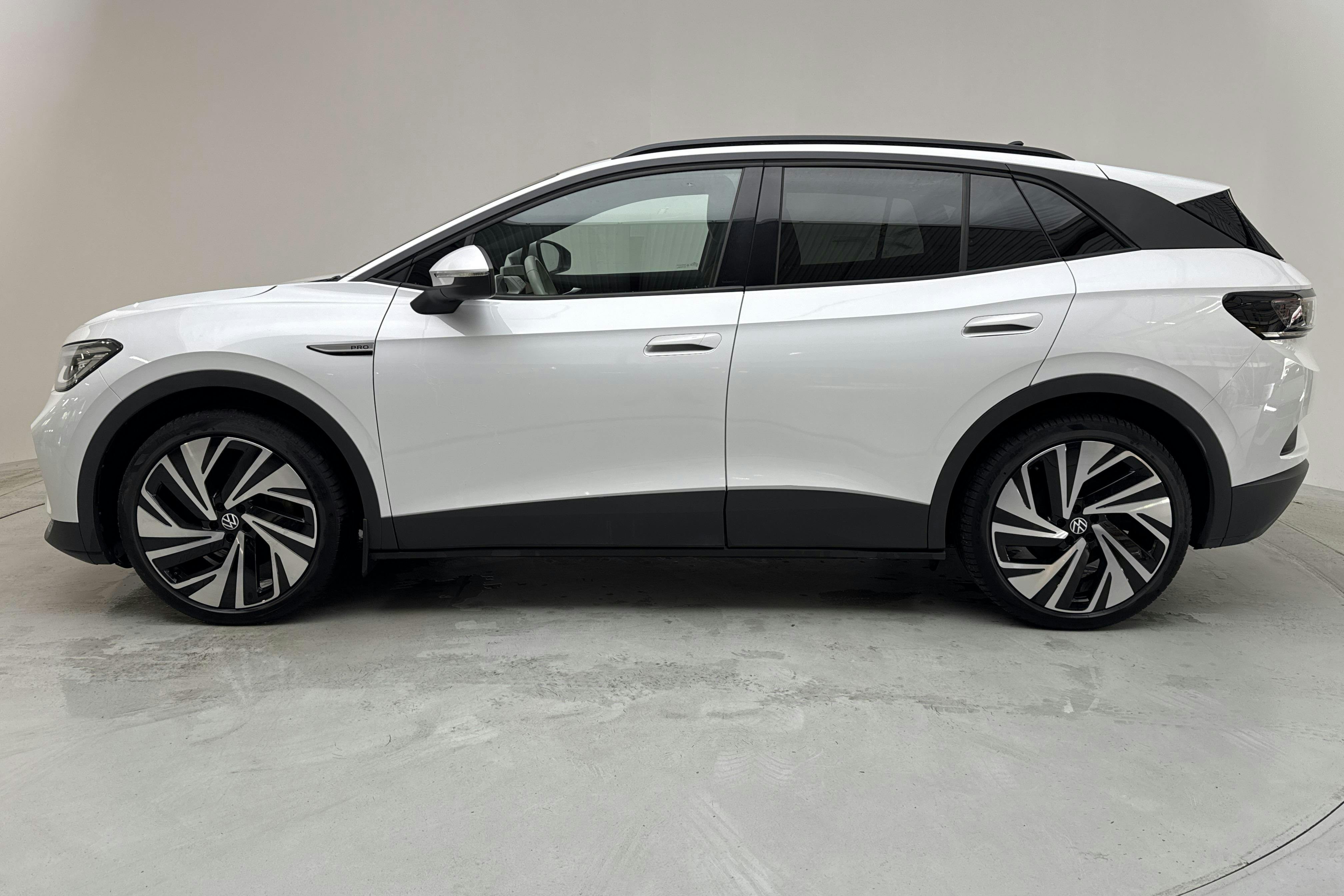 VW ID.4 77kWh (204hk) - 82 790 km - Automatic - white - 2022