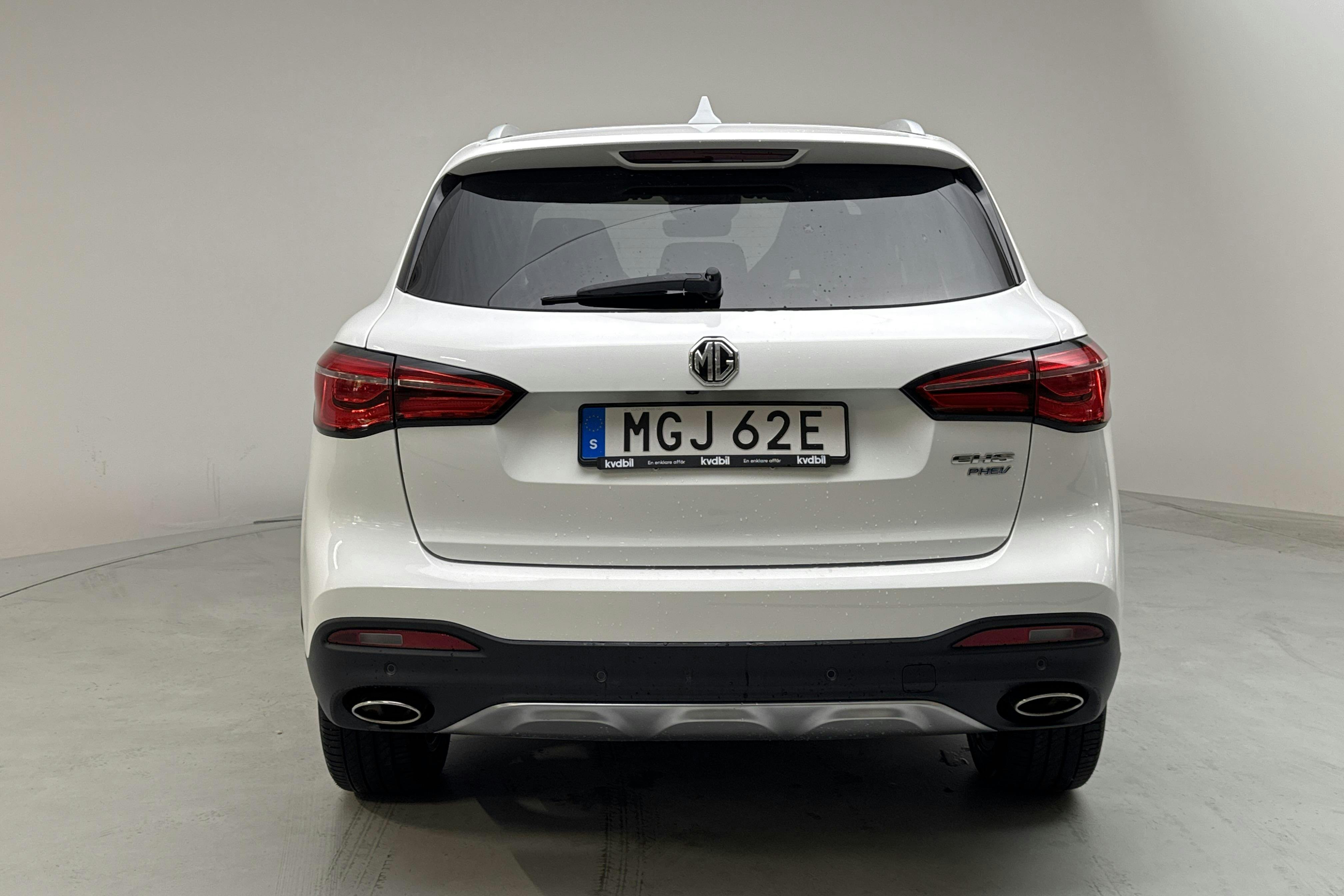 MG EHS 1.5T PHEV (258hk) - 6 562 mil - Automat - vit - 2022