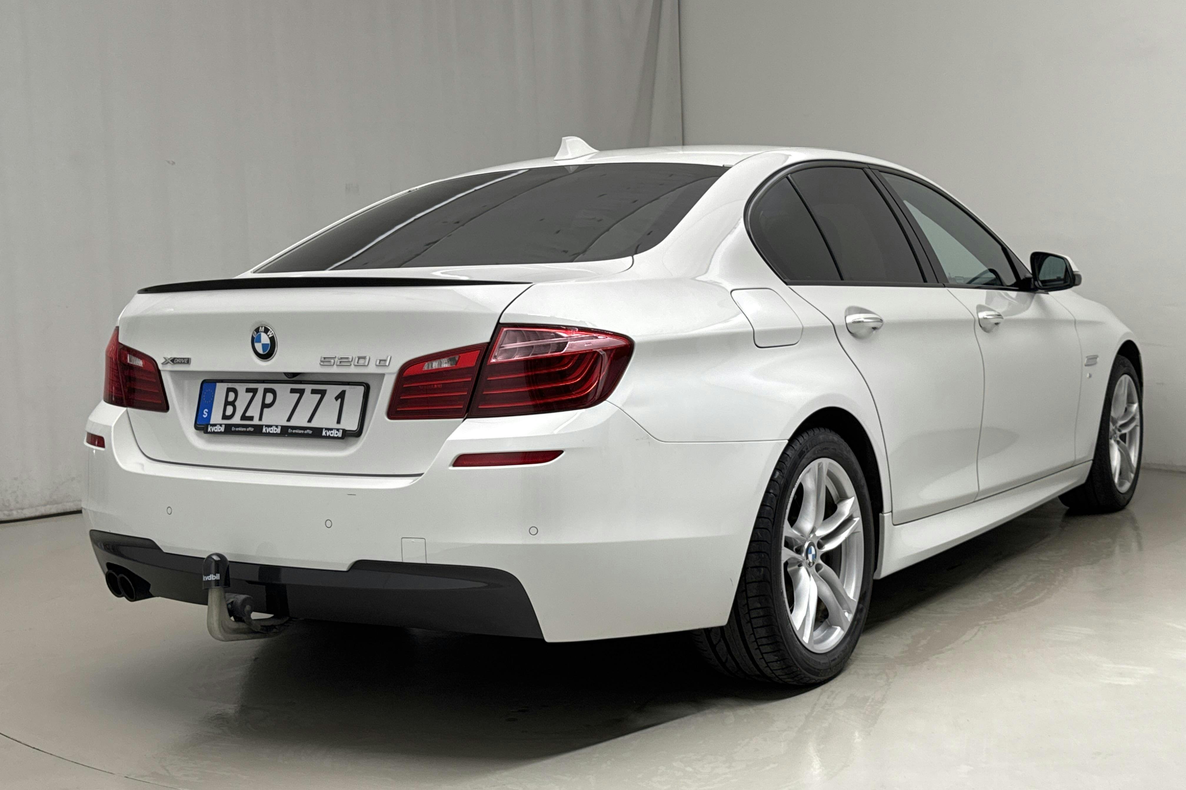 BMW 520d xDrive Sedan, F10 (190hk) - 186 960 km - Automatic - white - 2016
