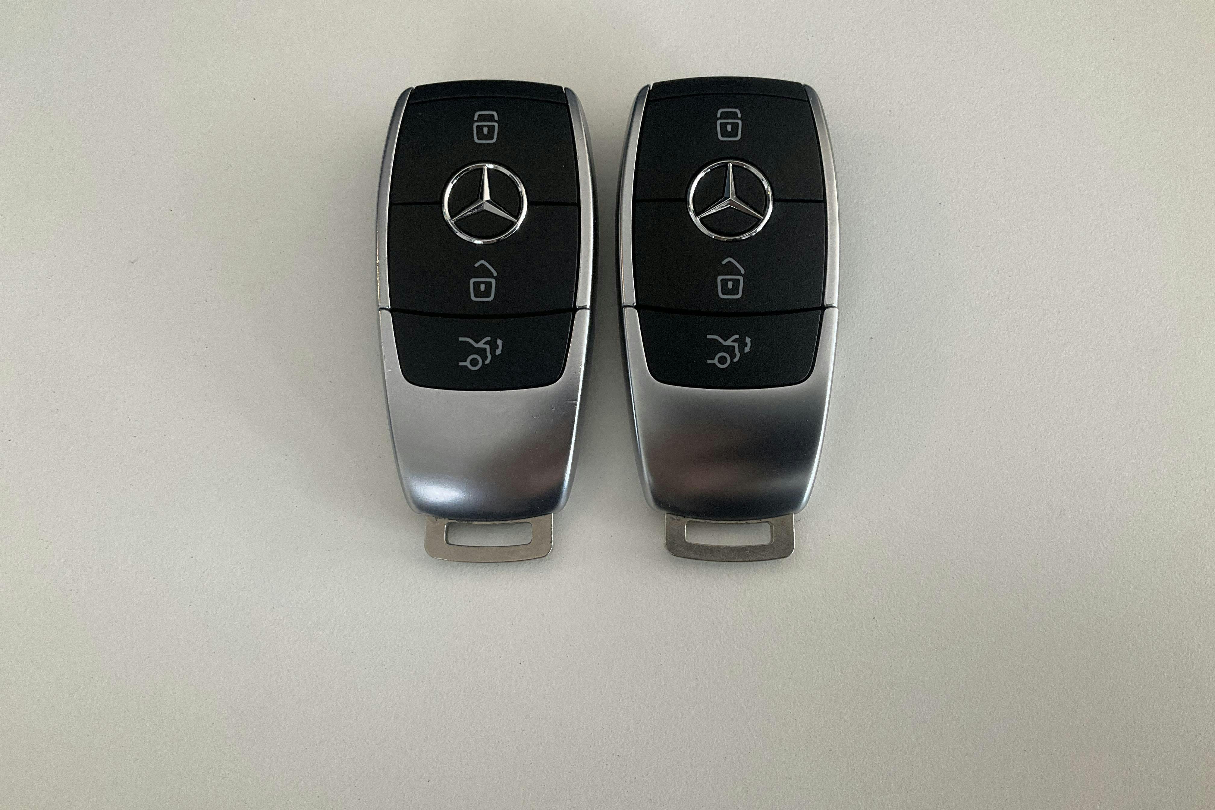 Presentation photo 28 of 28: Mercedes GLE 350 de 4MATIC V167 (333hk) - 32 140 km - Automatic - green - 2021