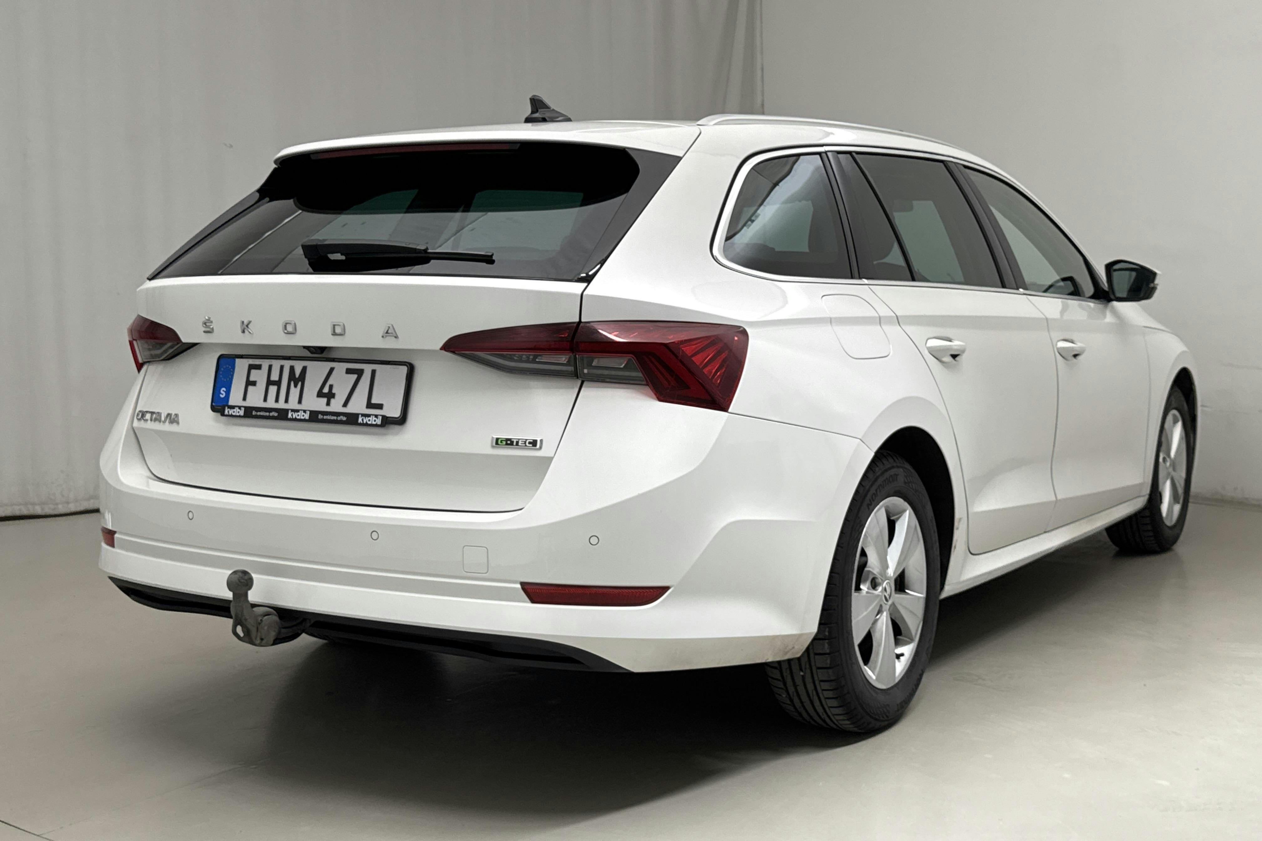 Skoda Octavia G-TEC 1.5 TSI Combi (130hk) - 125 810 km - Automatic - white - 2021
