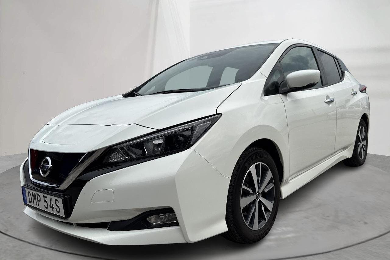 Nissan LEAF 5dr 39 kWh (150hk) - 79 370 km - Automatic - white - 2020