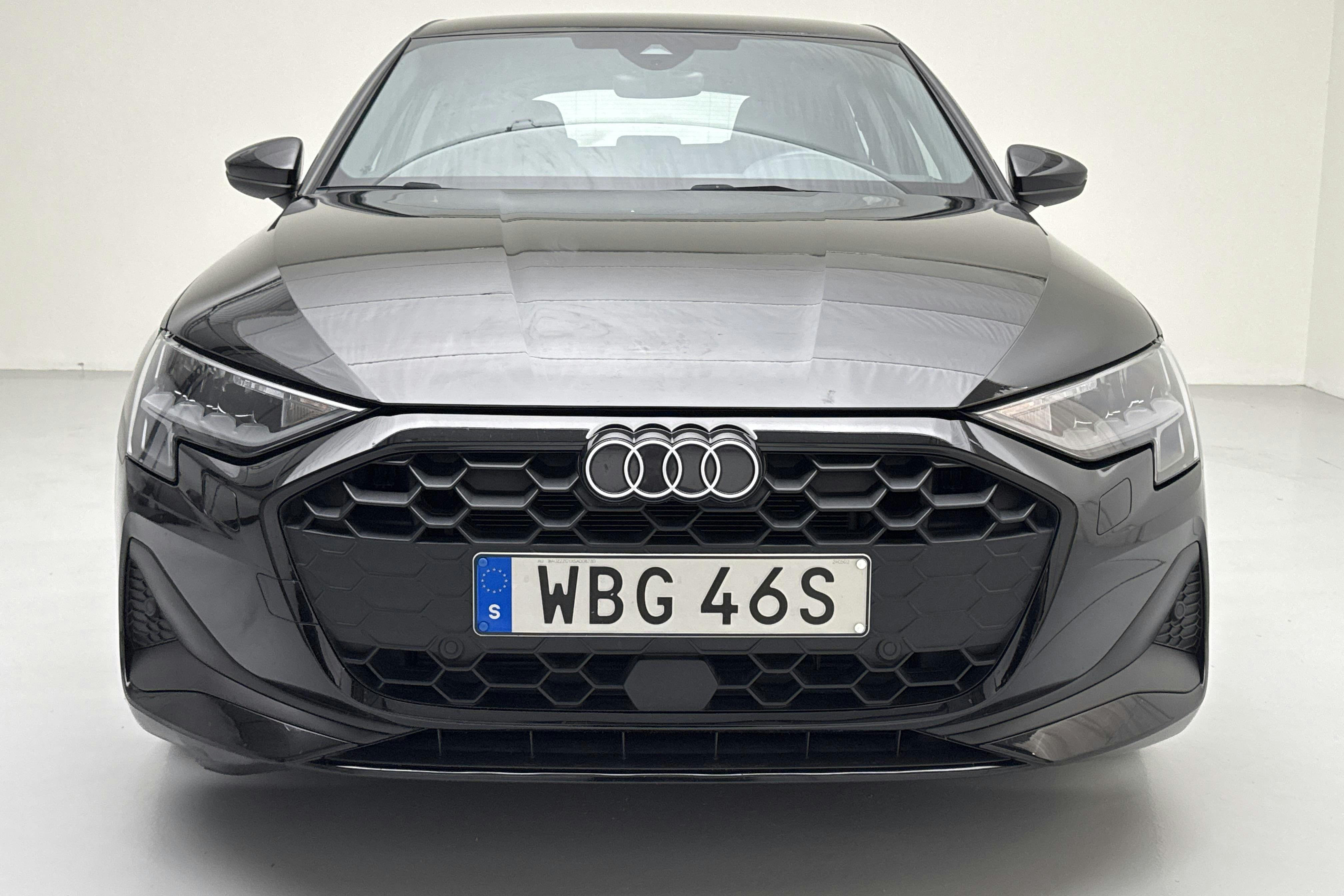 Audi A3 Sportback 35 TFSI (150hk) - 3 314 mil - Automat - svart - 2025