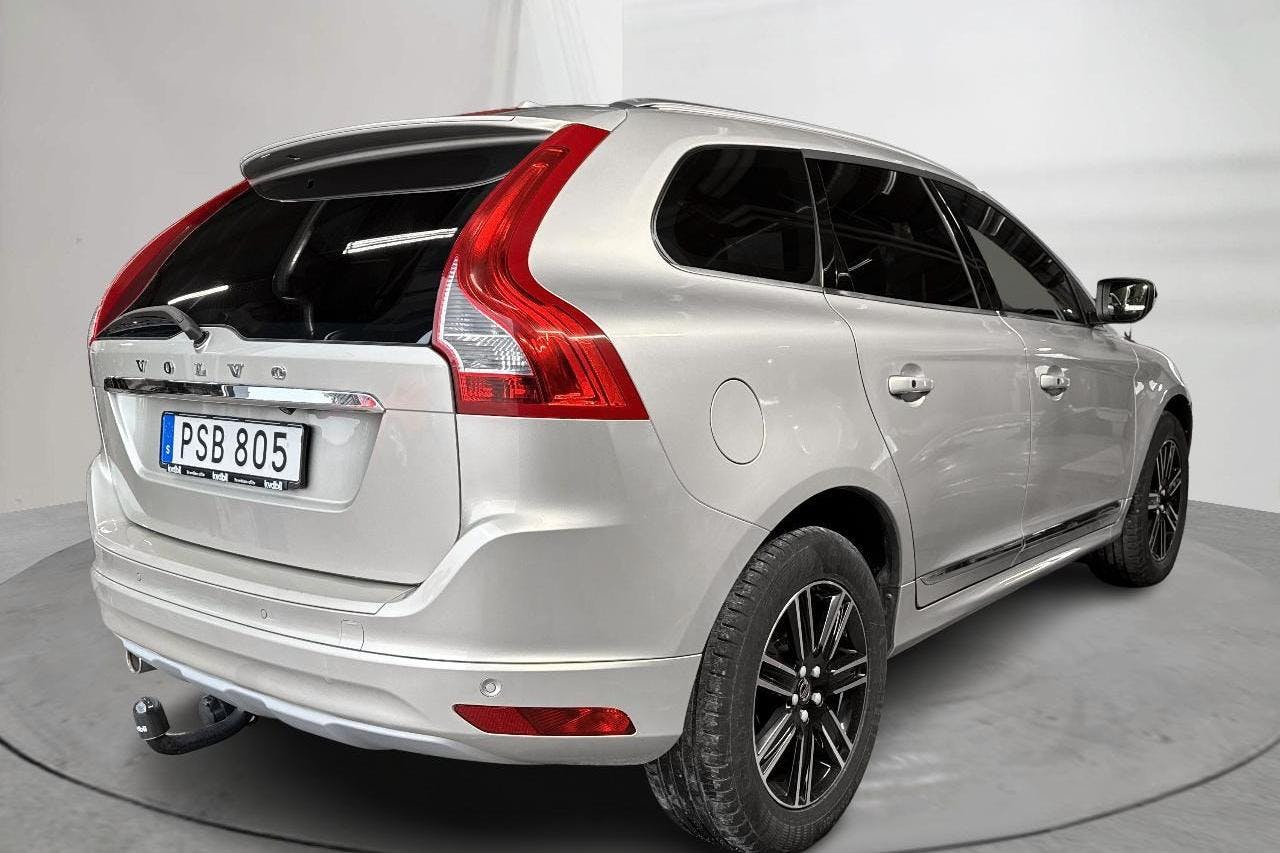 Volvo XC60 D3 2WD (150hk) - 19 850 mil - Manuell - Light Brown - 2017