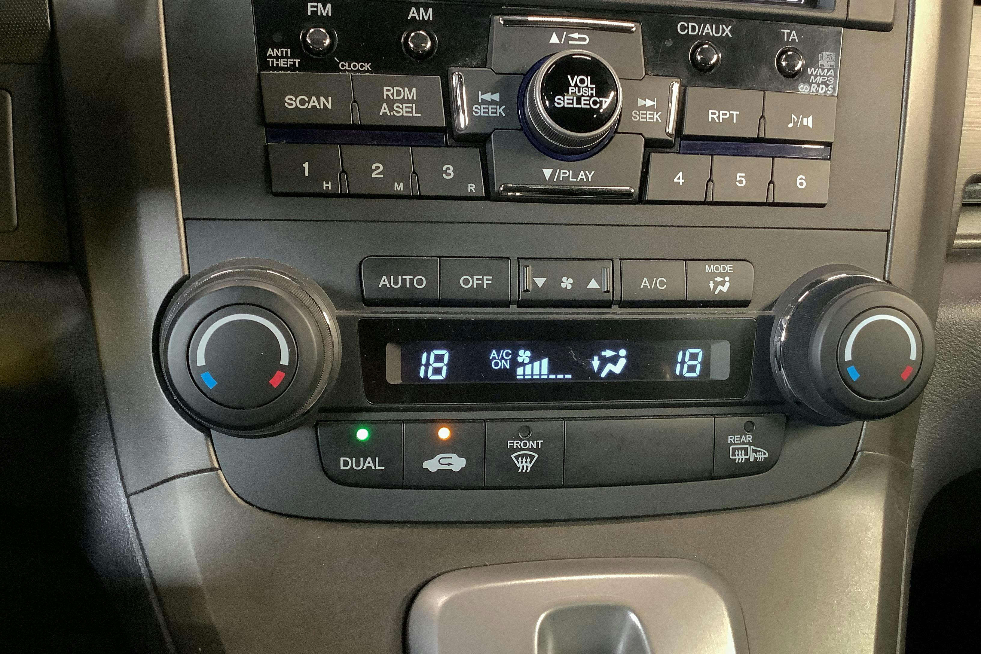 Honda CR-V 2.0 I-VTEC (150hk) - 181 940 km - Automatic - gray - 2010