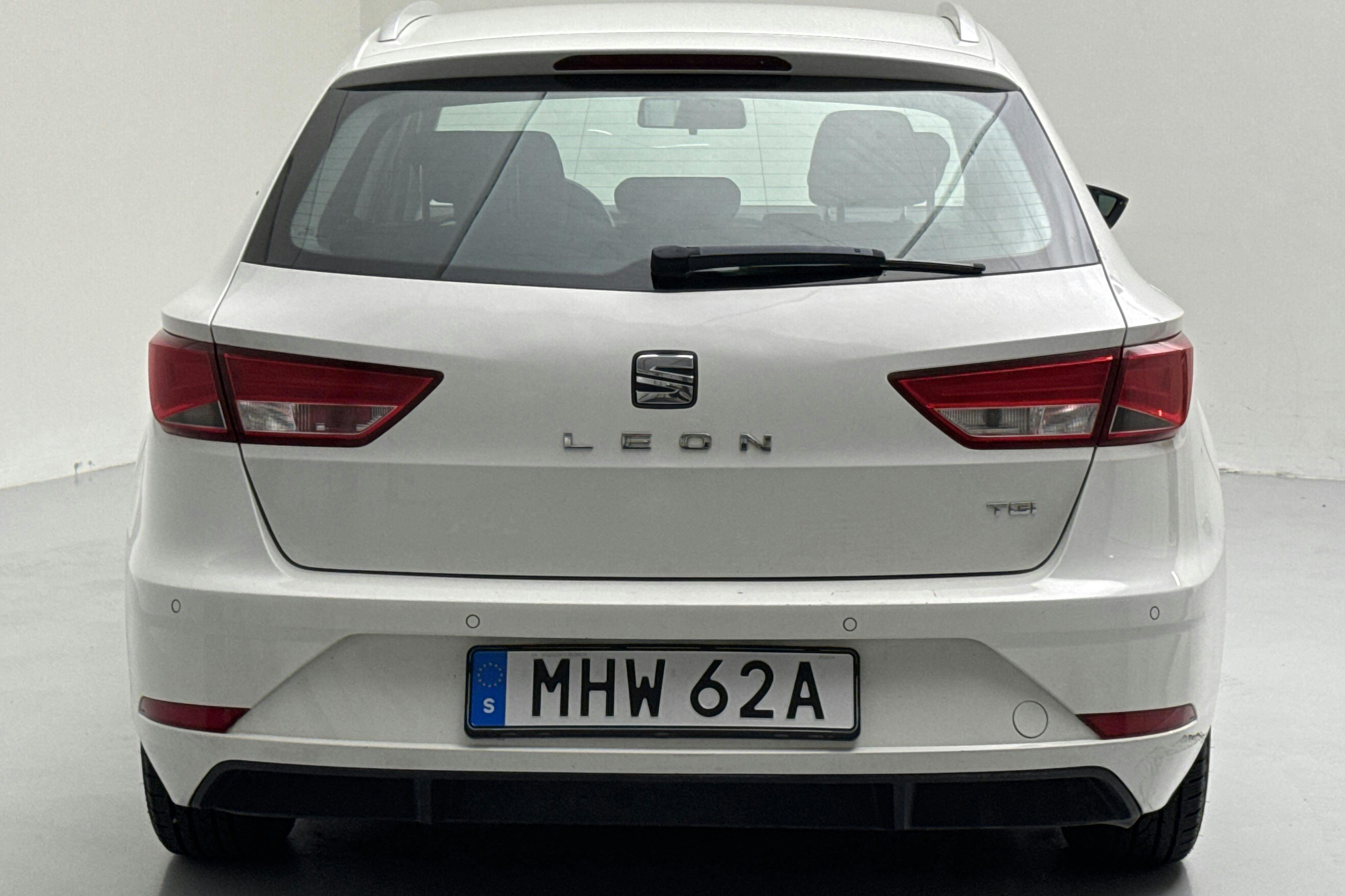 Seat Leon 1.5 TGI ST (130hk) - 442 170 km - Manual - white - 2020