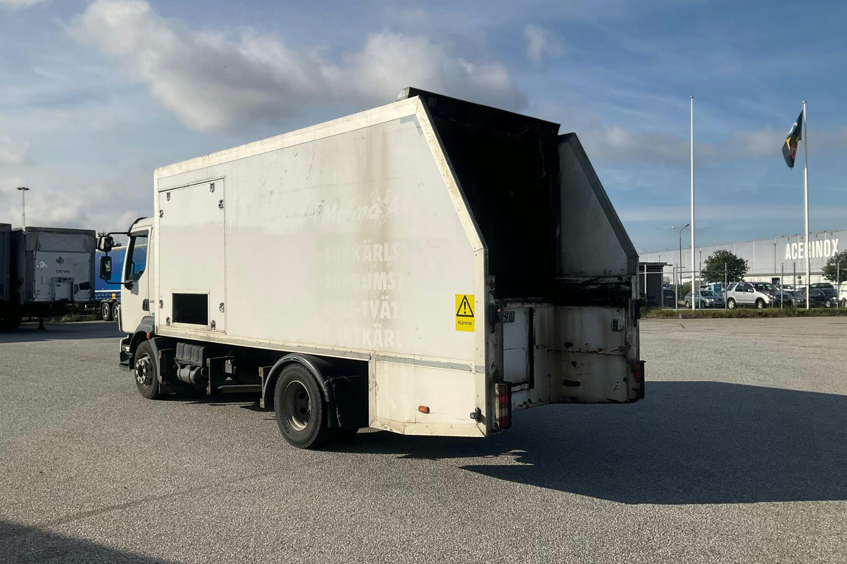 VOLVO FL240 - 186 444 km - Automatic - white - 2013