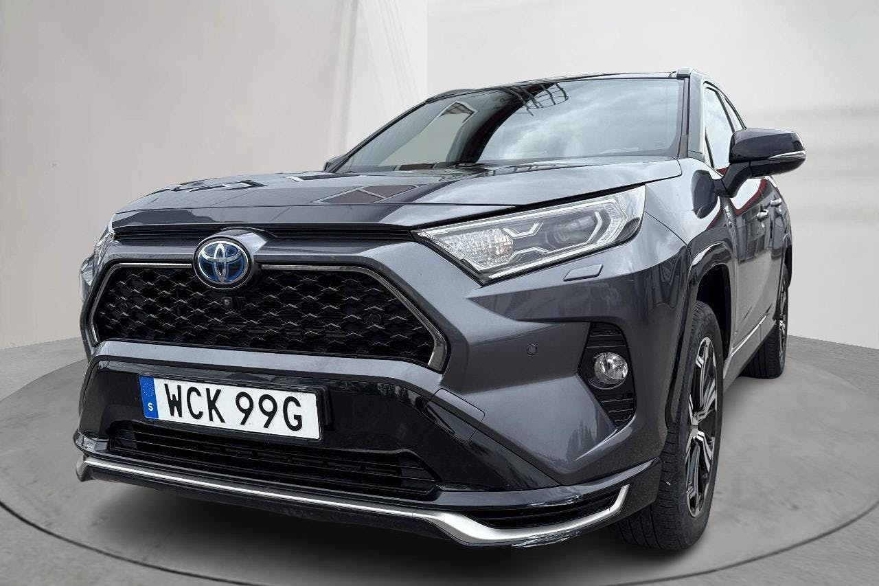 Toyota RAV4 2.5 Plug-in Hybrid AWD (306hk) - 13 908 mil - Automat - grå - 2021