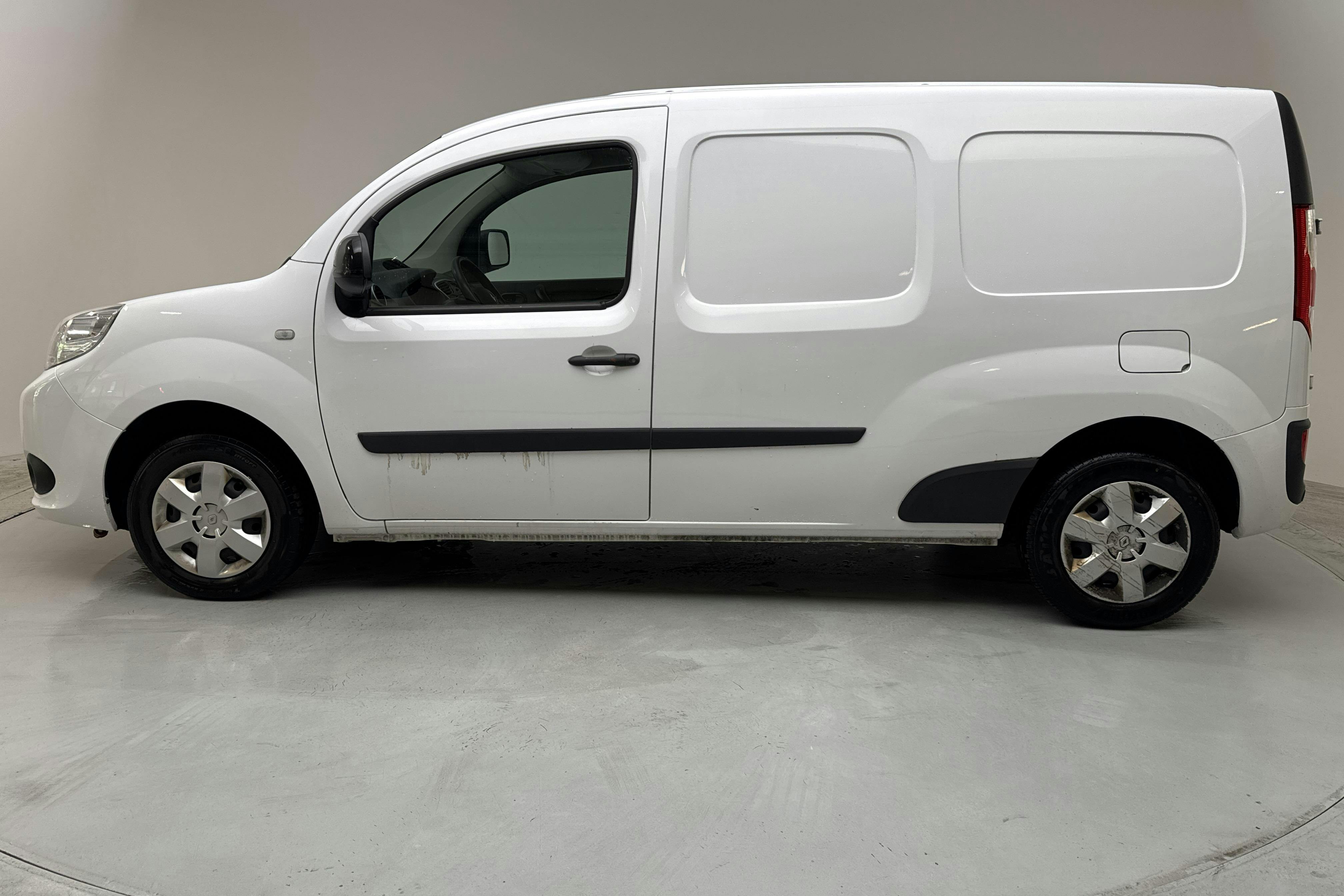 Esitlusfoto 2 aadressil 12: Renault Kangoo 1.5 dCi Maxi skåp (90hk) - 147 110 km - Käsitsi - valge - 2019