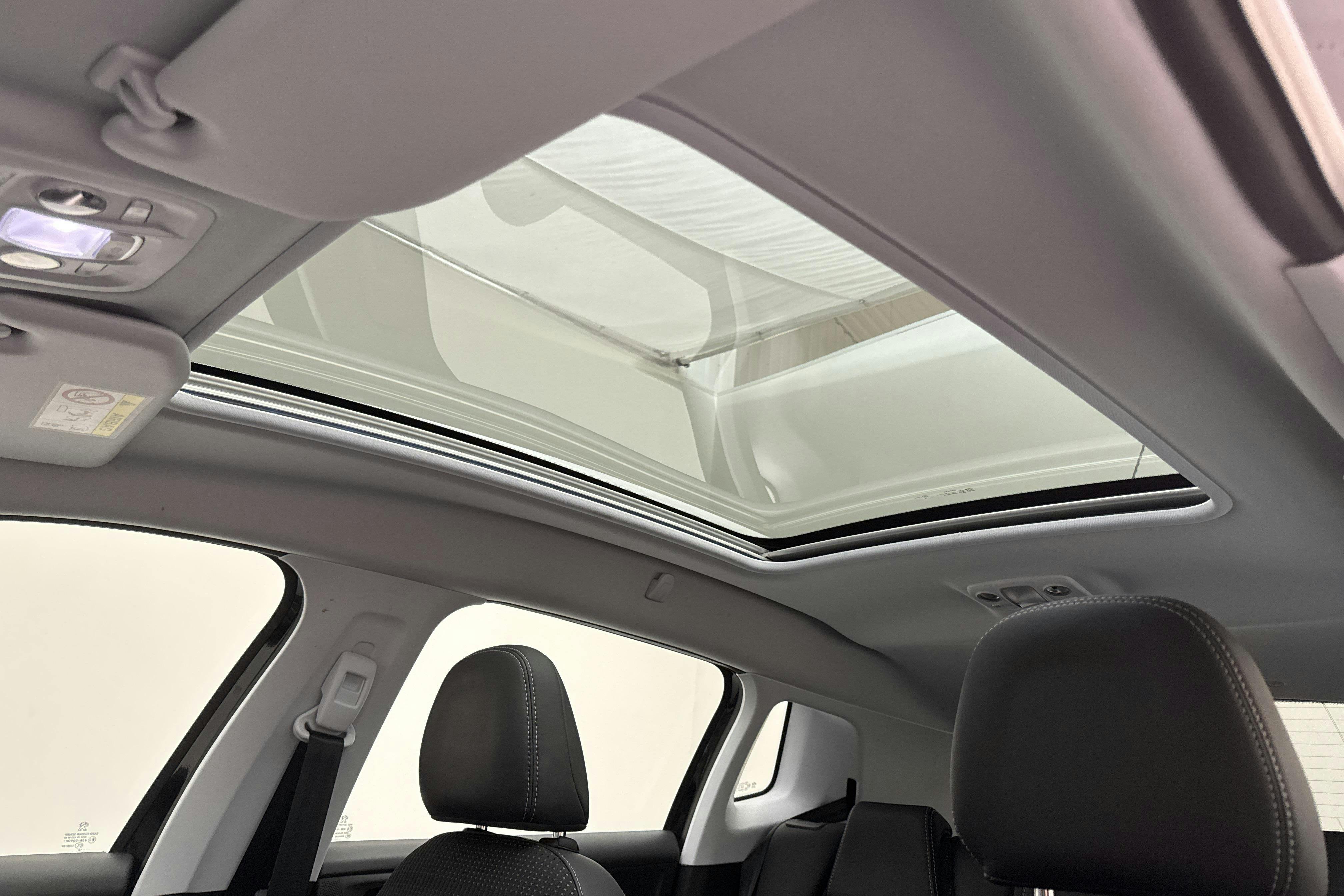 Peugeot 2008 1.2 PureTech (110hk) - 72 730 km - Automatic - 2018