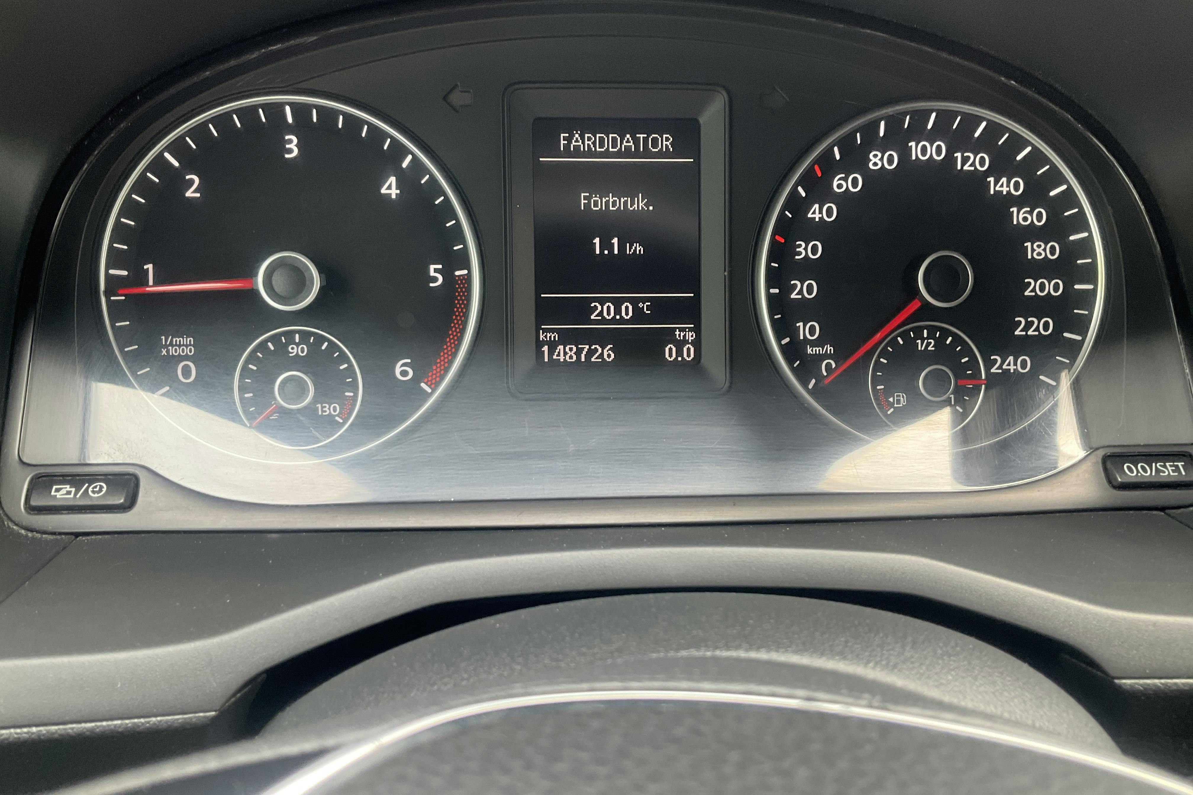 VW Caddy 2.0 TDI Skåp 4MOTION (122hk) - 14 873 mil - Manuell - vit - 2018