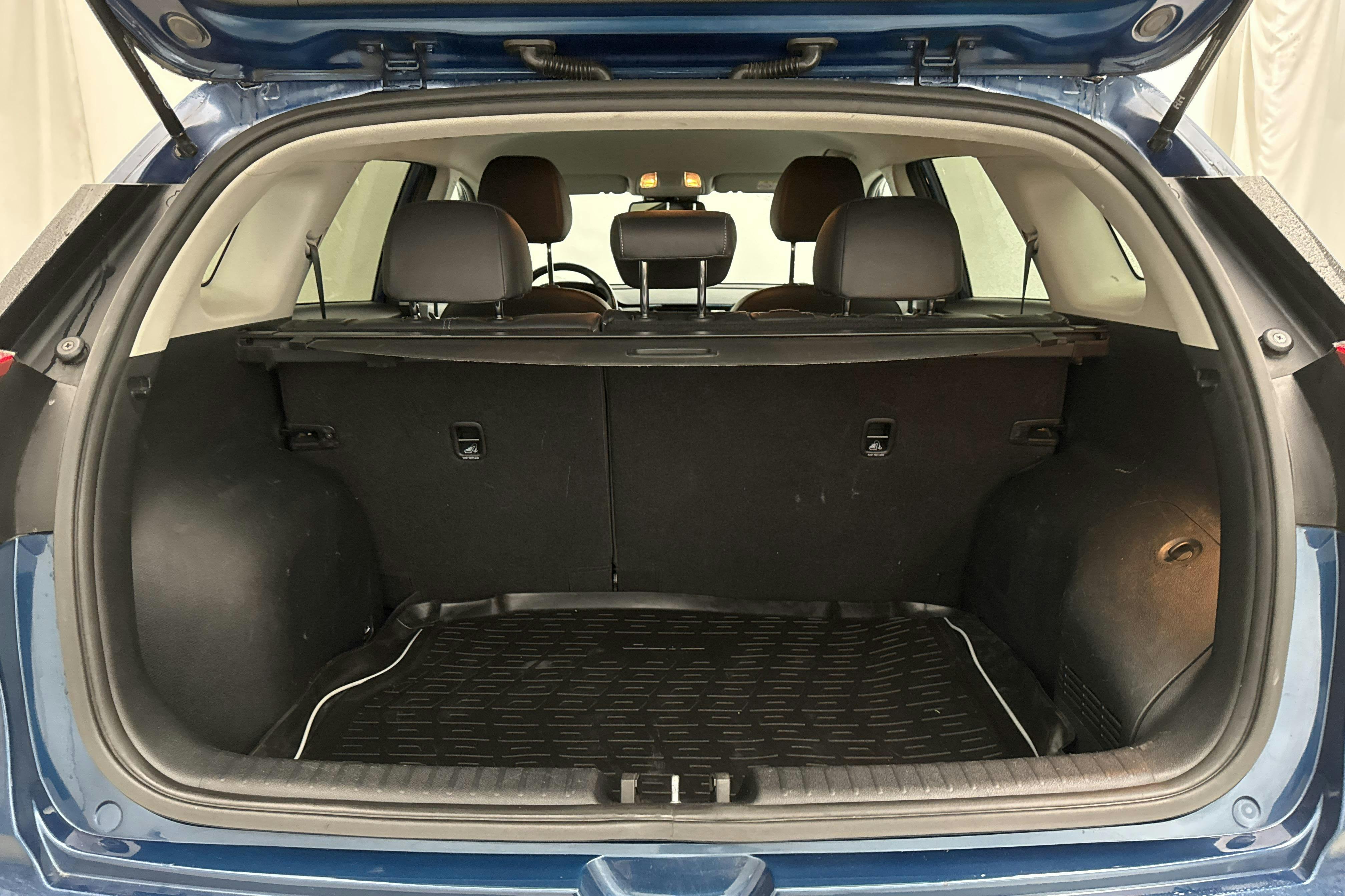 KIA Niro Hybrid 1.6 (141hk) - 8 097 mil - Automat - blå - 2017