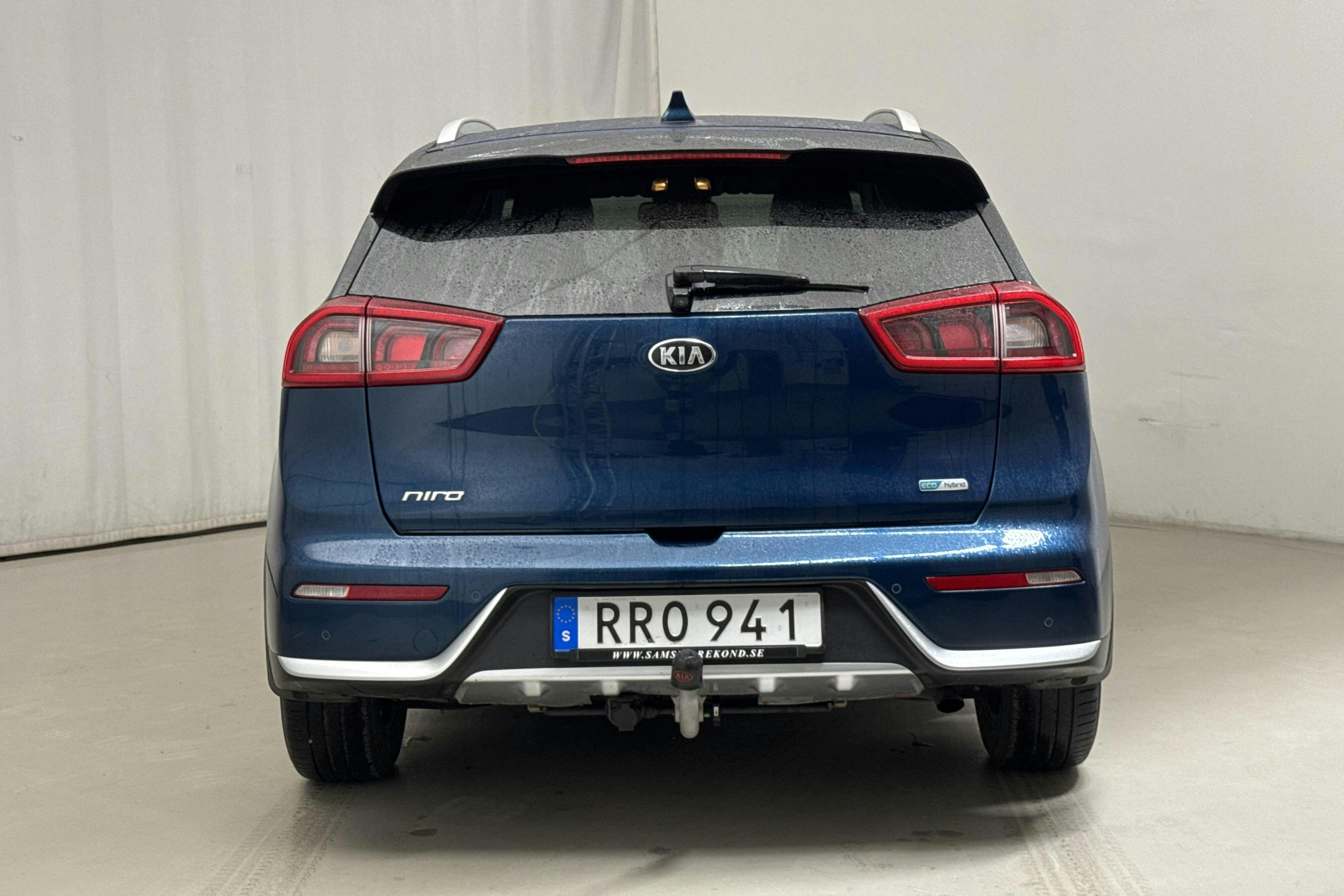 KIA Niro Hybrid 1.6 (141hk) - 8 097 mil - Automat - blå - 2017