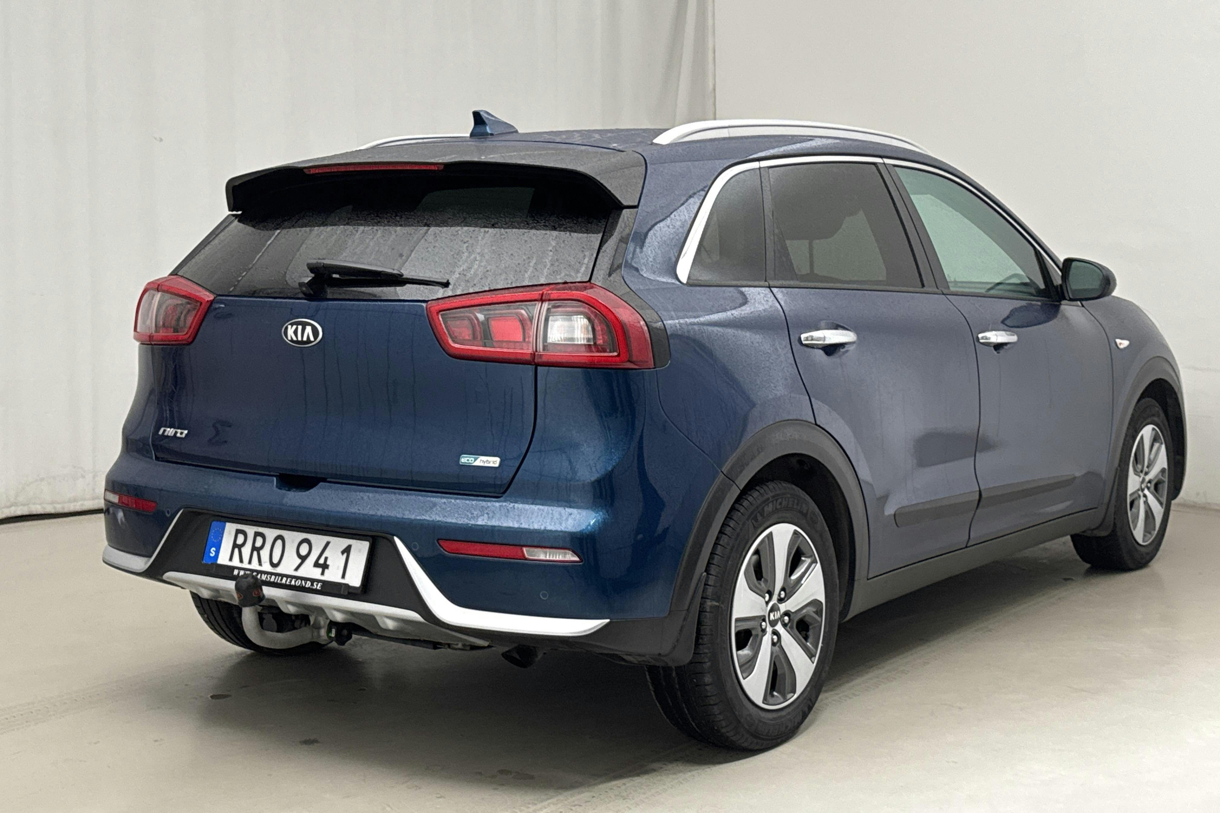 KIA Niro Hybrid 1.6 (141hk) - 8 097 mil - Automat - blå - 2017