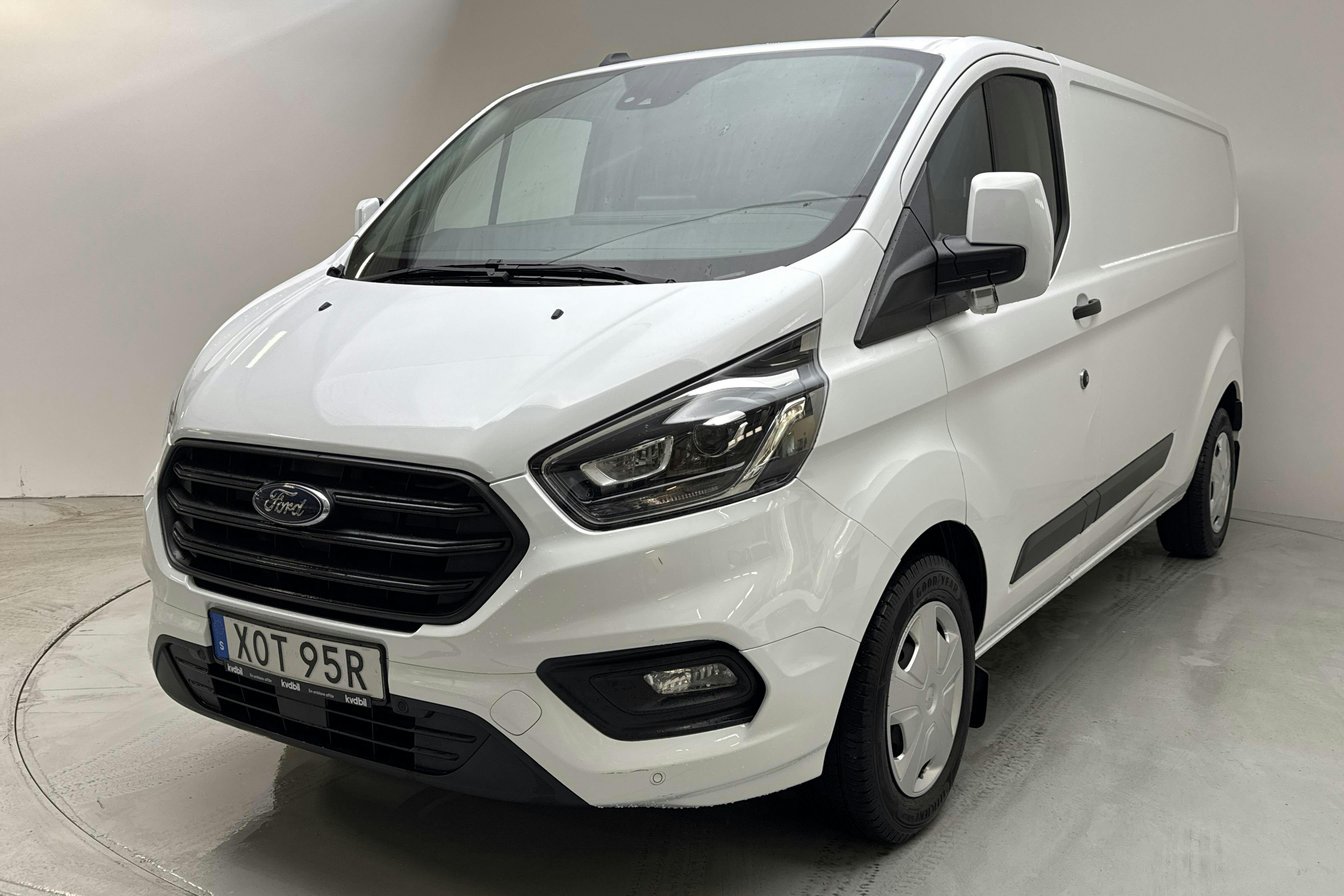 Ford Transit Custom 300 (130hk) - 2 637 mil - Automat - vit - 2024