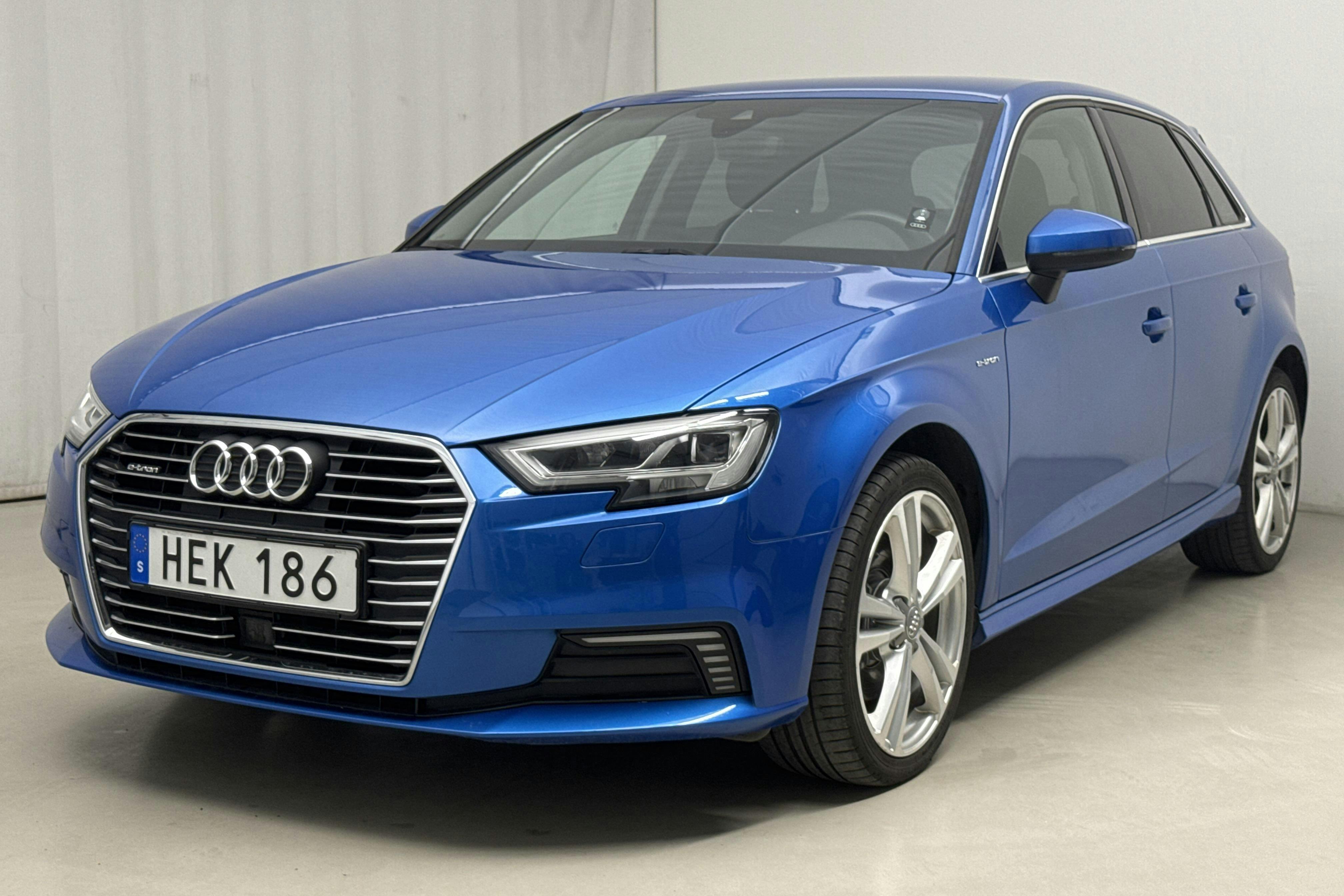 Audi A3 1.4 TFSI e-tron Sportback (150hk) - 6 991 mil - Automat - blå - 2018