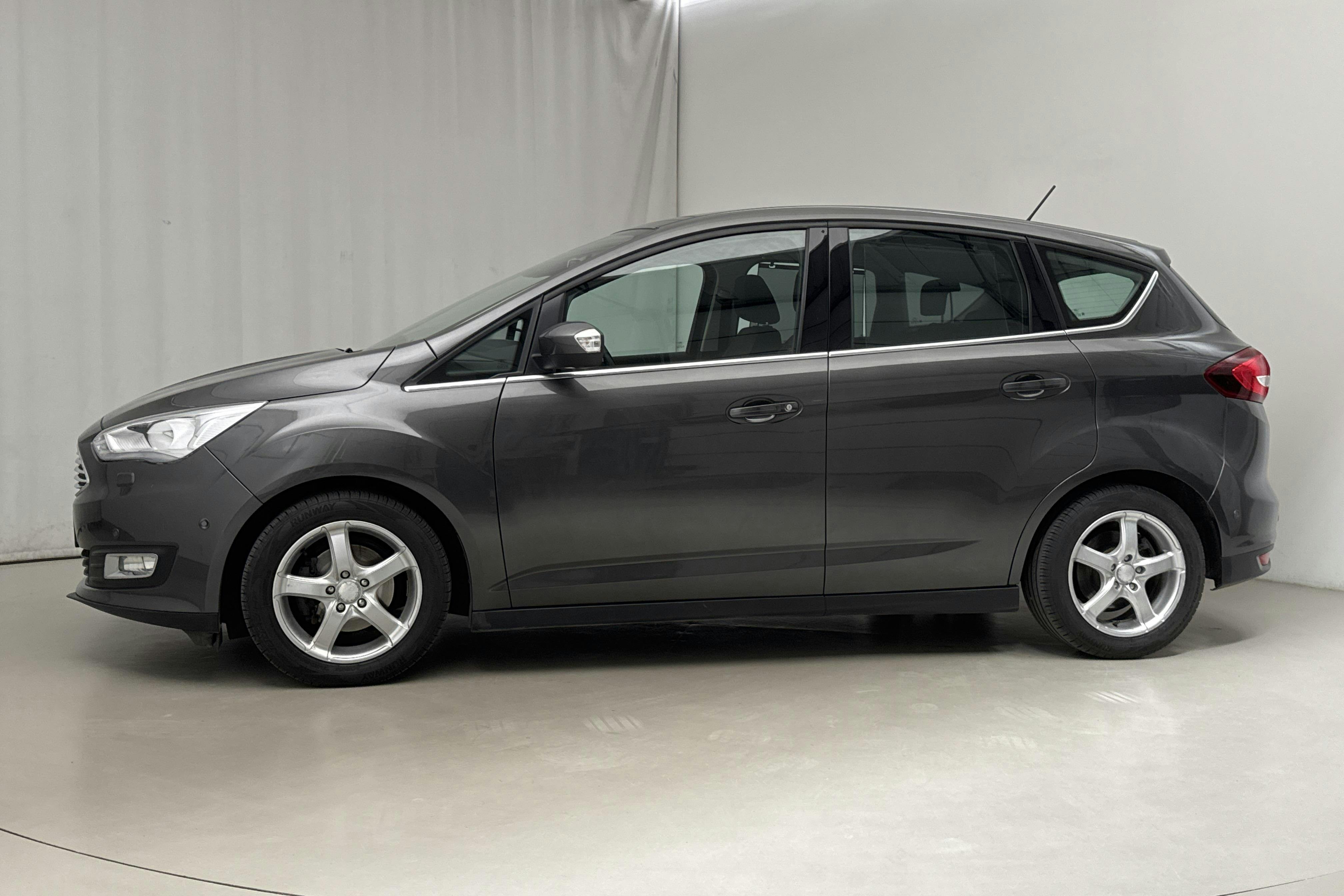 Esitlusfoto 2 aadressil 18: Ford C-MAX 1.0 Ecoboost (125hk) - 99 800 km - Käsitsi - hall - 2018