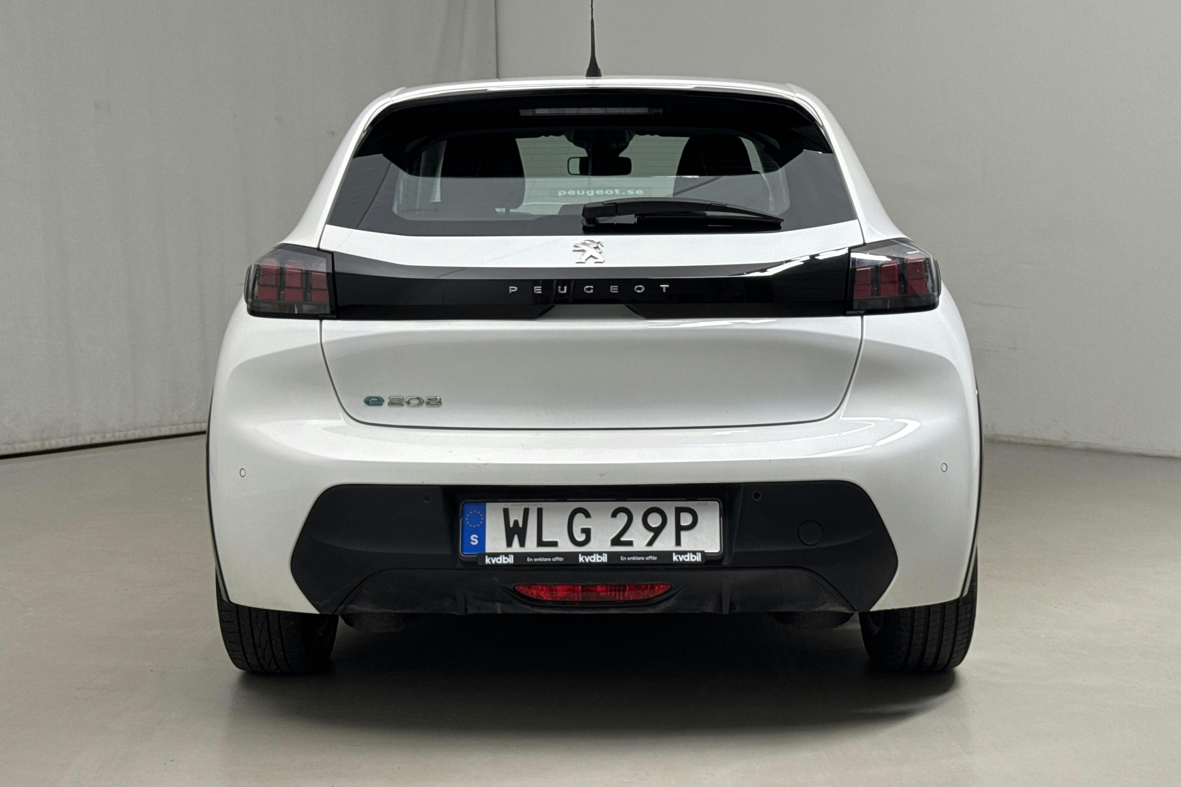 Peugeot e-208 50 kWh 5dr (136hk) - 42 230 km - Automatic - white - 2022