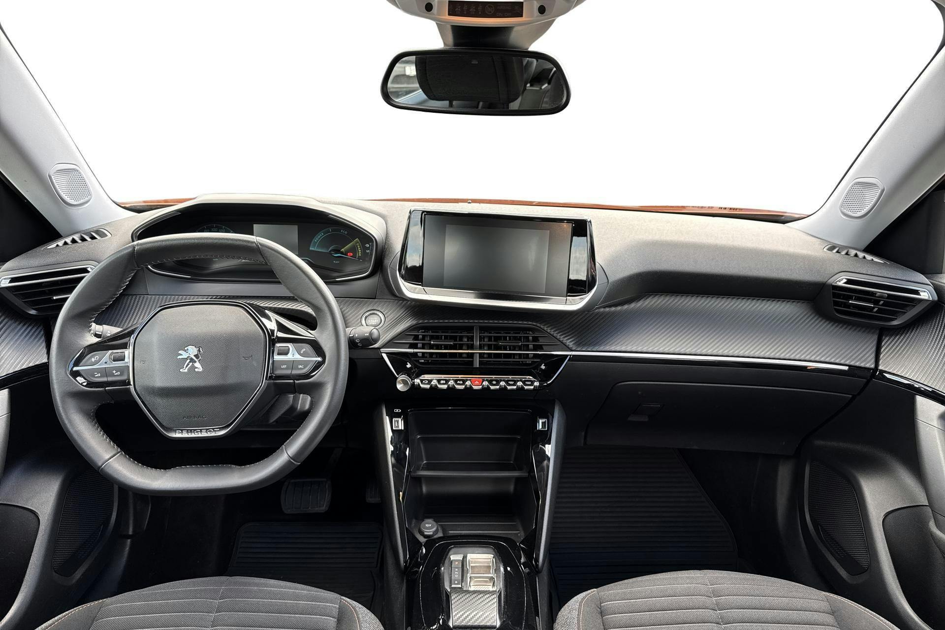 Peugeot e-2008 50 kWh (136hk) - 41 520 km - Automatyczna - Pomarańczowy - 2022
