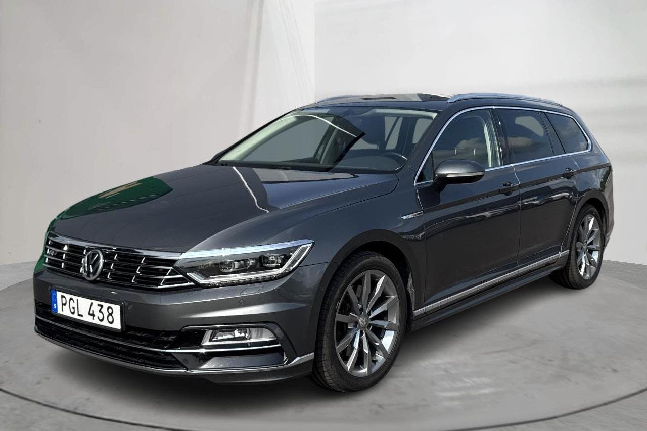 VW Passat 2.0 TDI BiTurbo Sportscombi 4MOTION (240hk) - 14 290 mil - Automat - Dark Grey - 2017