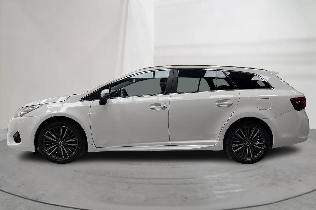 Toyota Avensis 1.8 Touring Sports (147hk) - 127 000 km - Manual - white - 2017