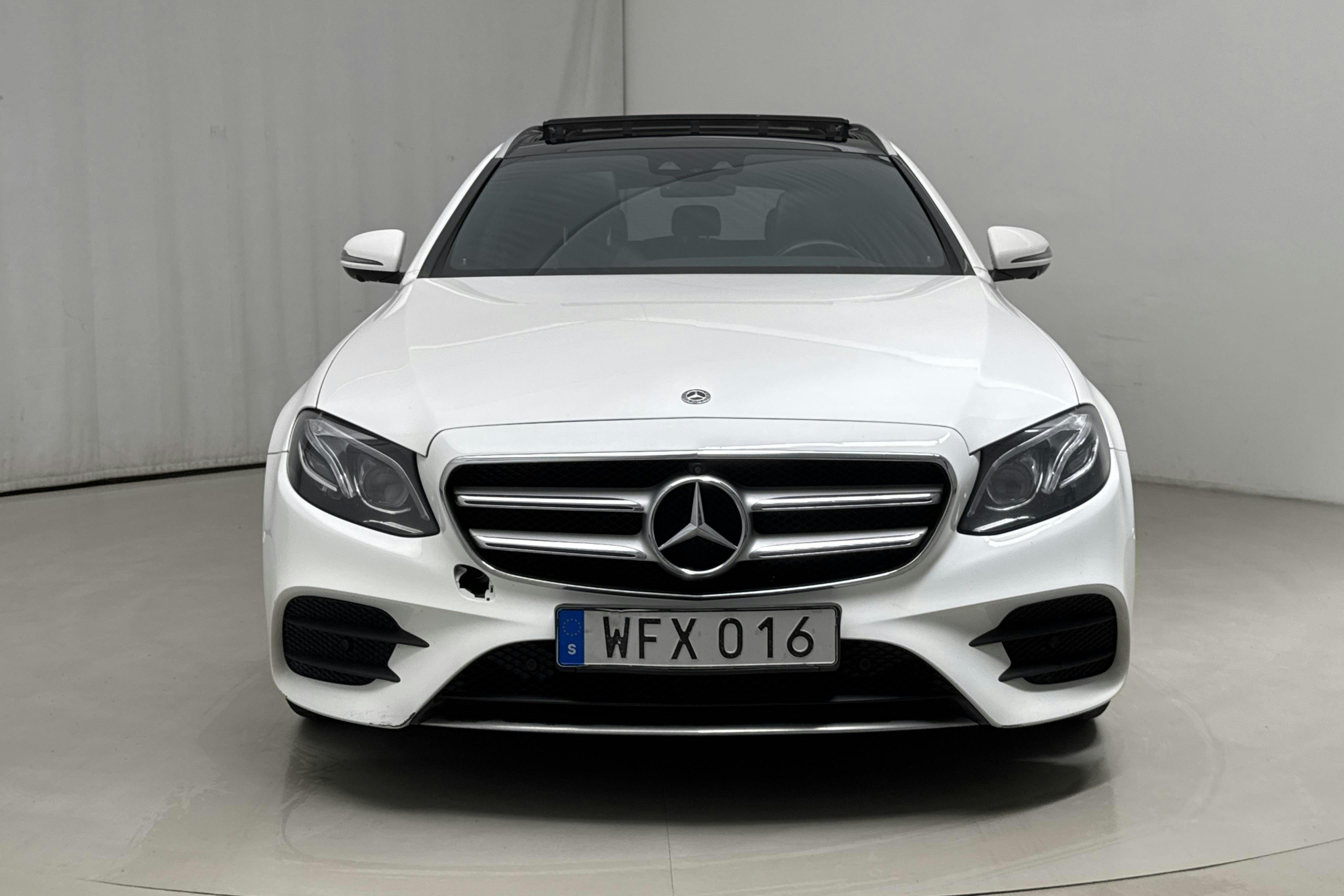Mercedes E 220 d Kombi S213 (194hk) - 17 324 mil - Automat - vit - 2019