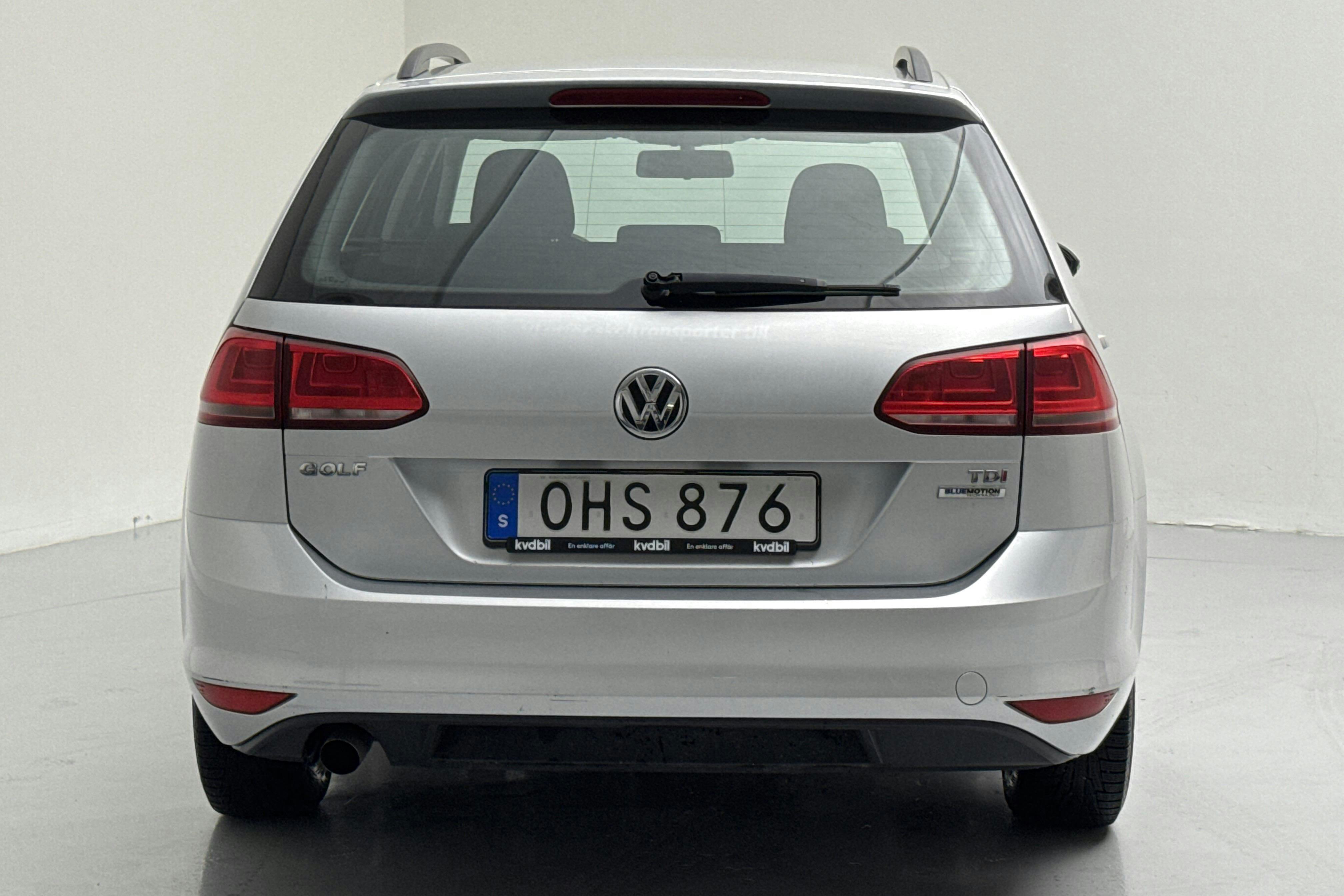 VW Golf VII 1.6 TDI BlueMotion Sportscombi (110hk) - 215 650 km - Manual - silver - 2017