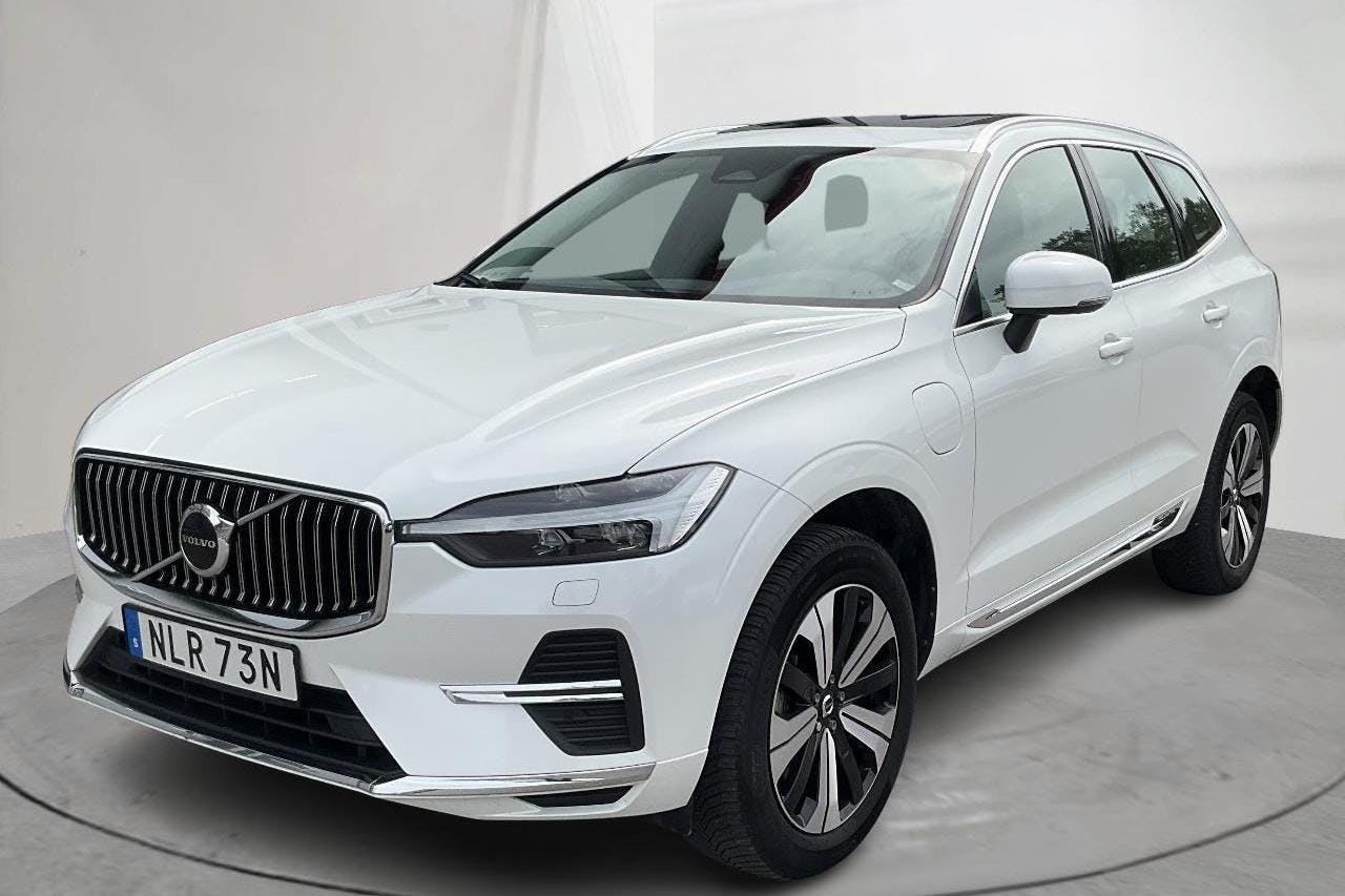 Volvo XC60 T6 AWD Recharge (350hk) - 8 693 mil - Automat - vit - 2023