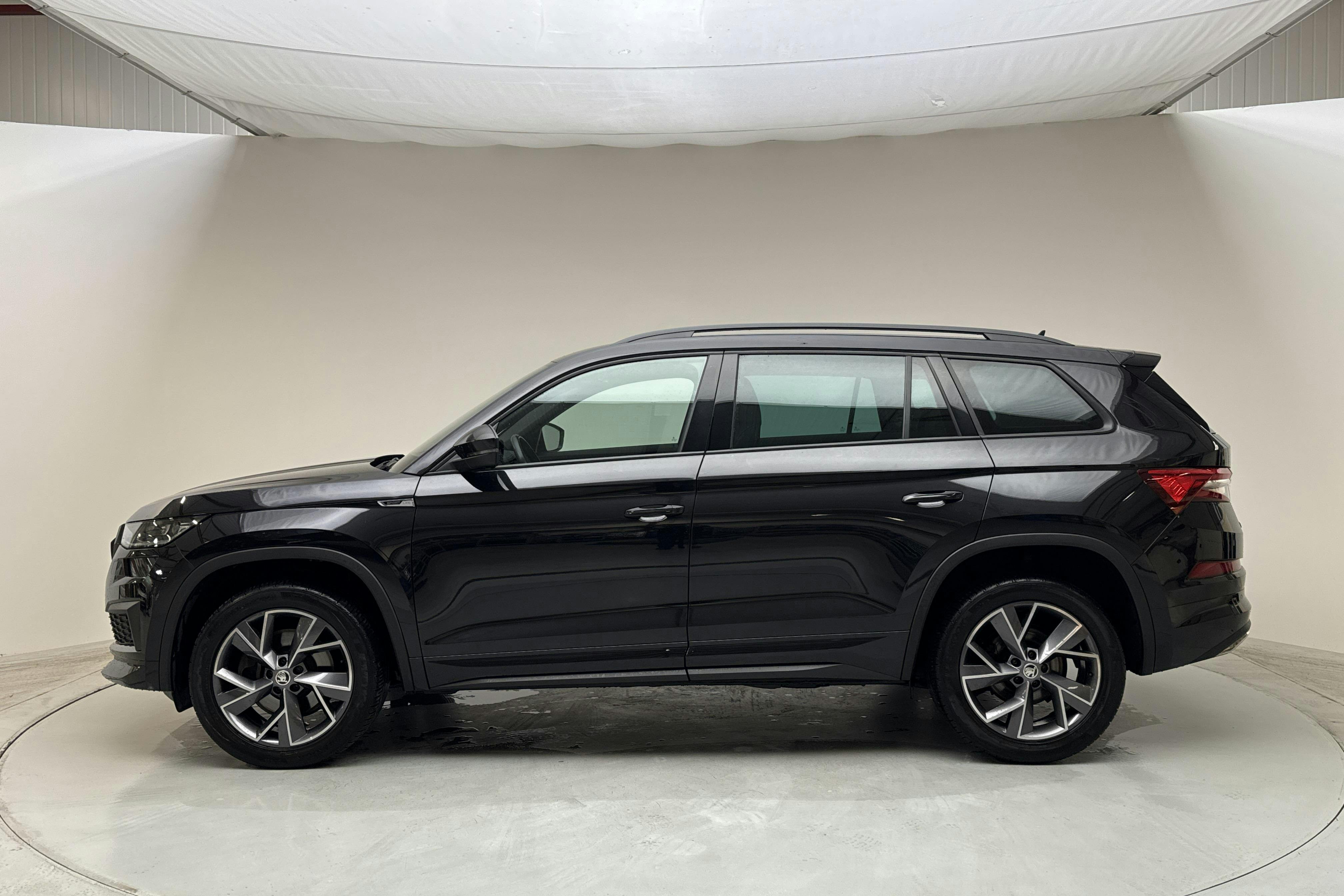 Skoda Kodiaq 2.0 TDI 4X4 (200hk) - 76 950 km - Automatic - black - 2022