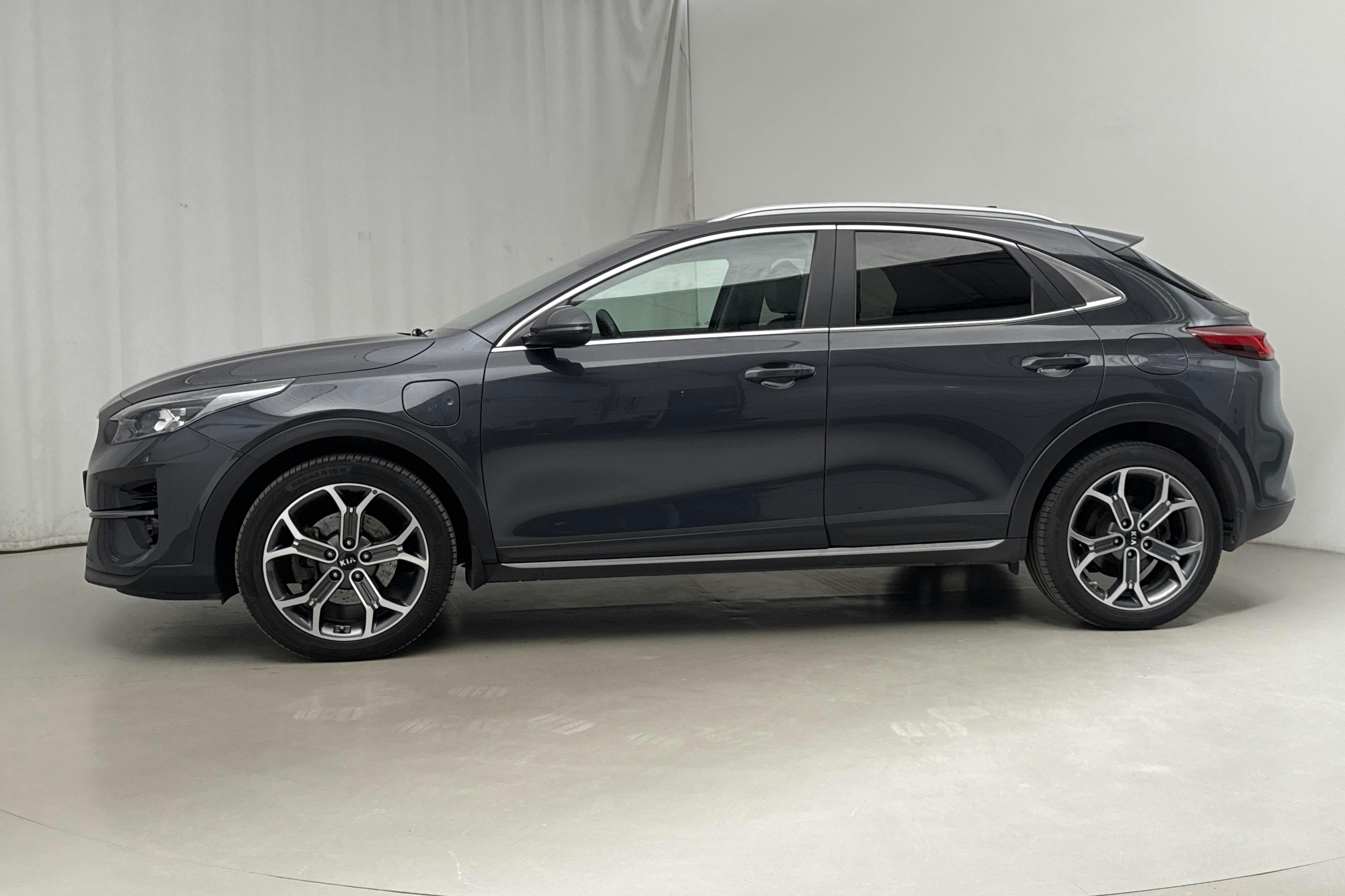 KIA XCeed 1.6 Plug-in Hybrid 5dr (141hk) - 48 910 km - Automatic - gray - 2021
