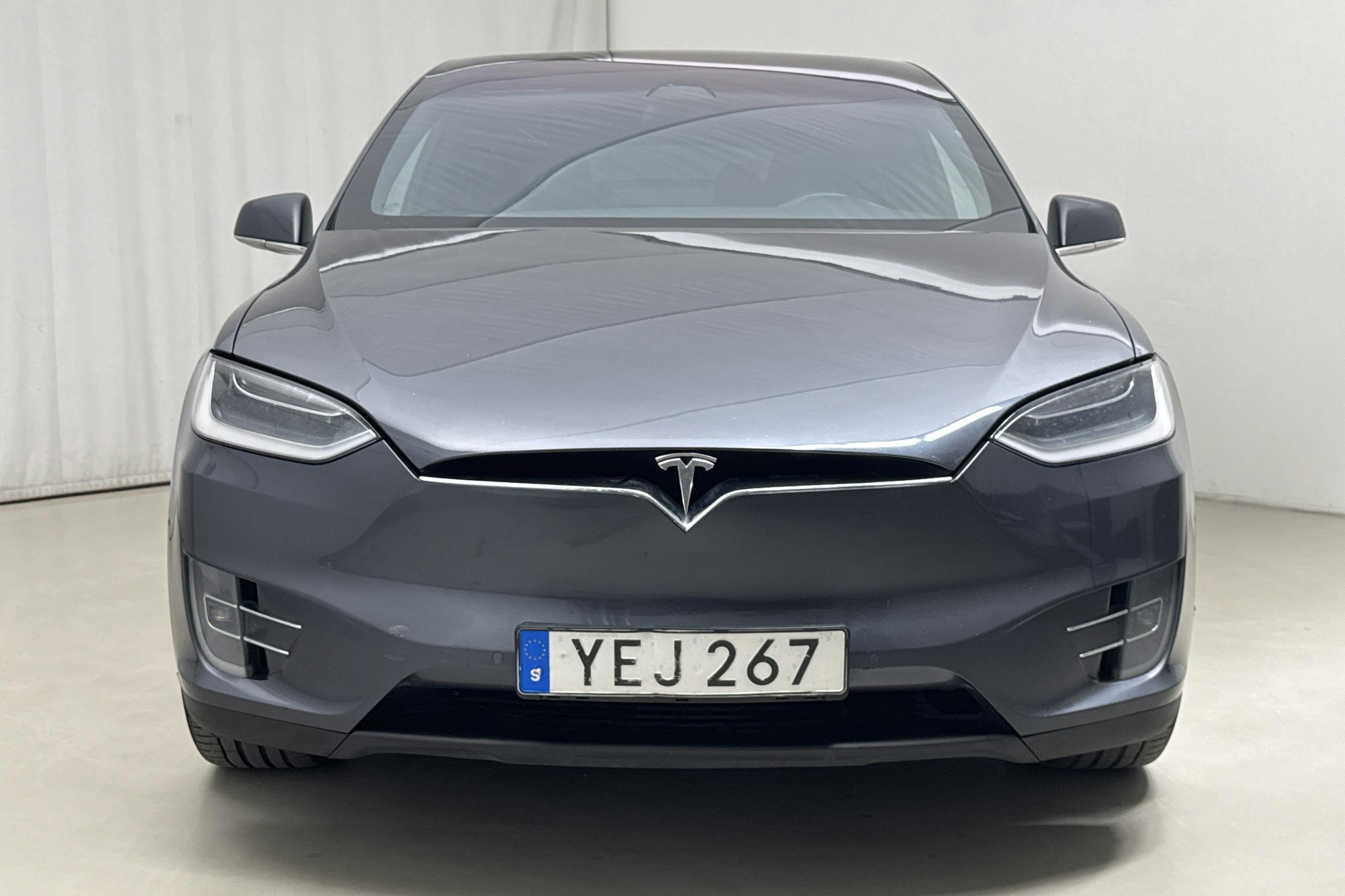 Tesla Model X 60D - 28 124 mil - Automat - grå - 2016
