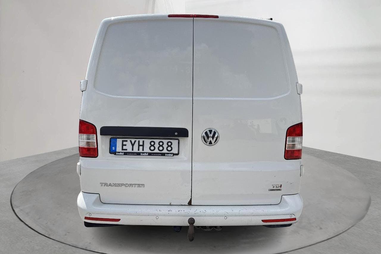 VW Transporter T5 2.0 TDI 4MOTION (140hk) - 15 701 mil - Manuell - vit - 2015