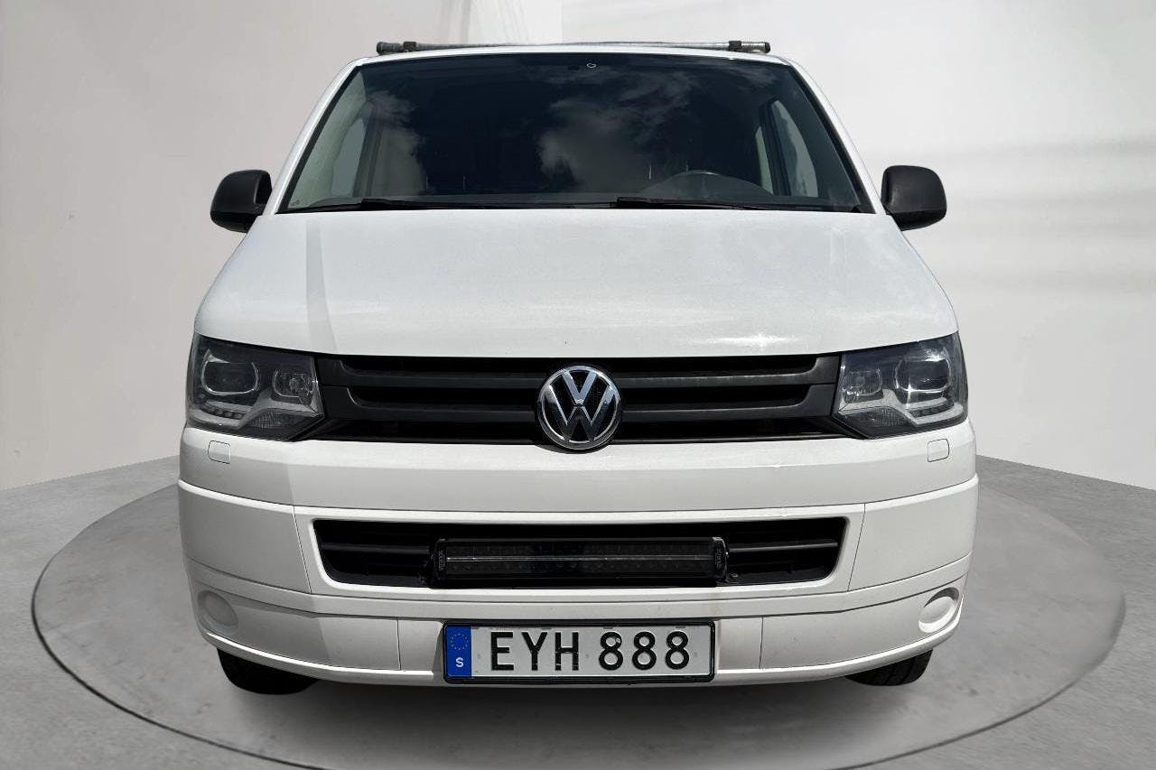 VW Transporter T5 2.0 TDI 4MOTION (140hk) - 15 701 mil - Manuell - vit - 2015