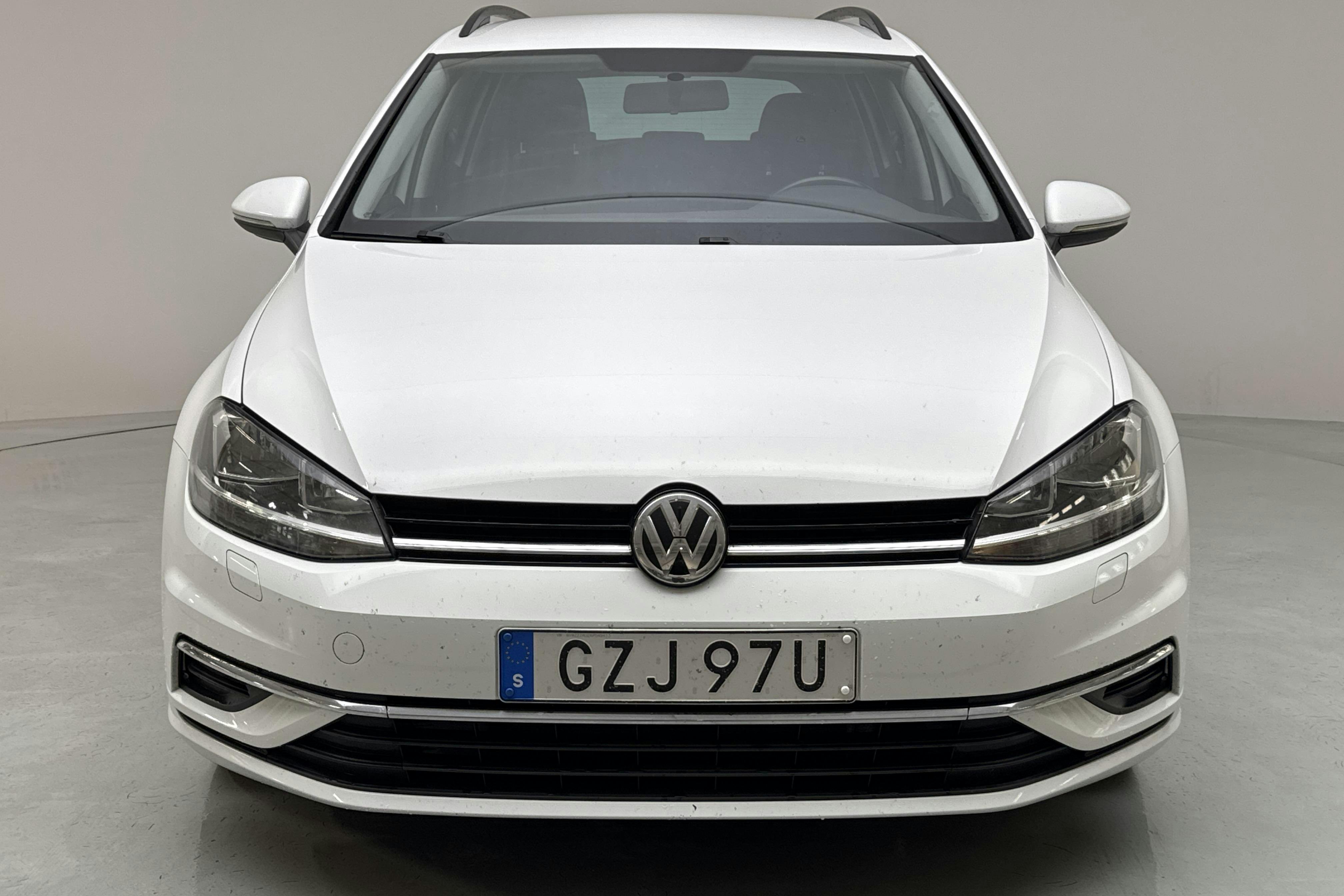 VW Golf VII 1.6 TDI Sportscombi (115hk) - 166 510 km - Automatic - white - 2019