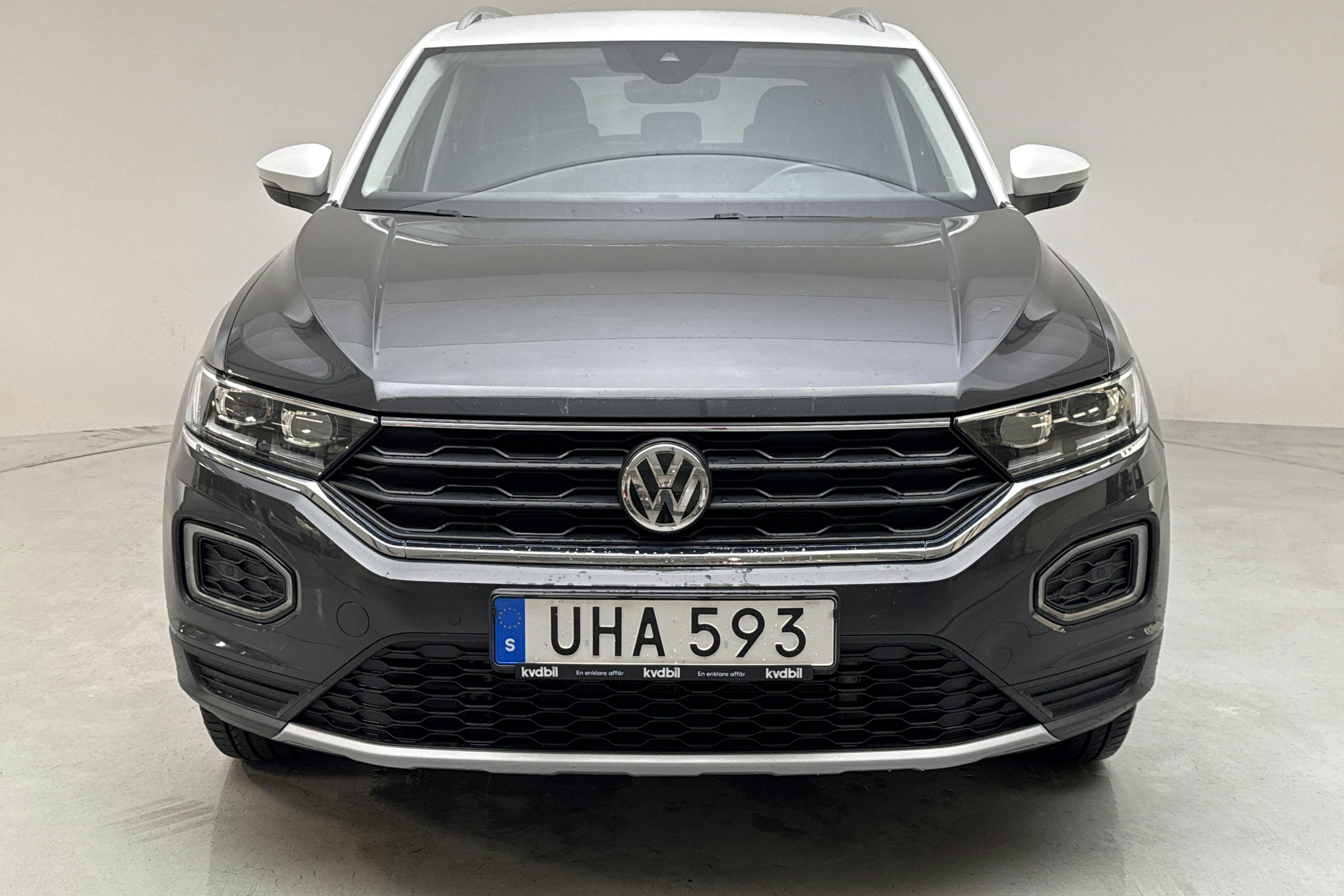 VW T-Roc 2.0 TDI 4MOTION (150hk) - 9 367 mil - Manuell - grå - 2018