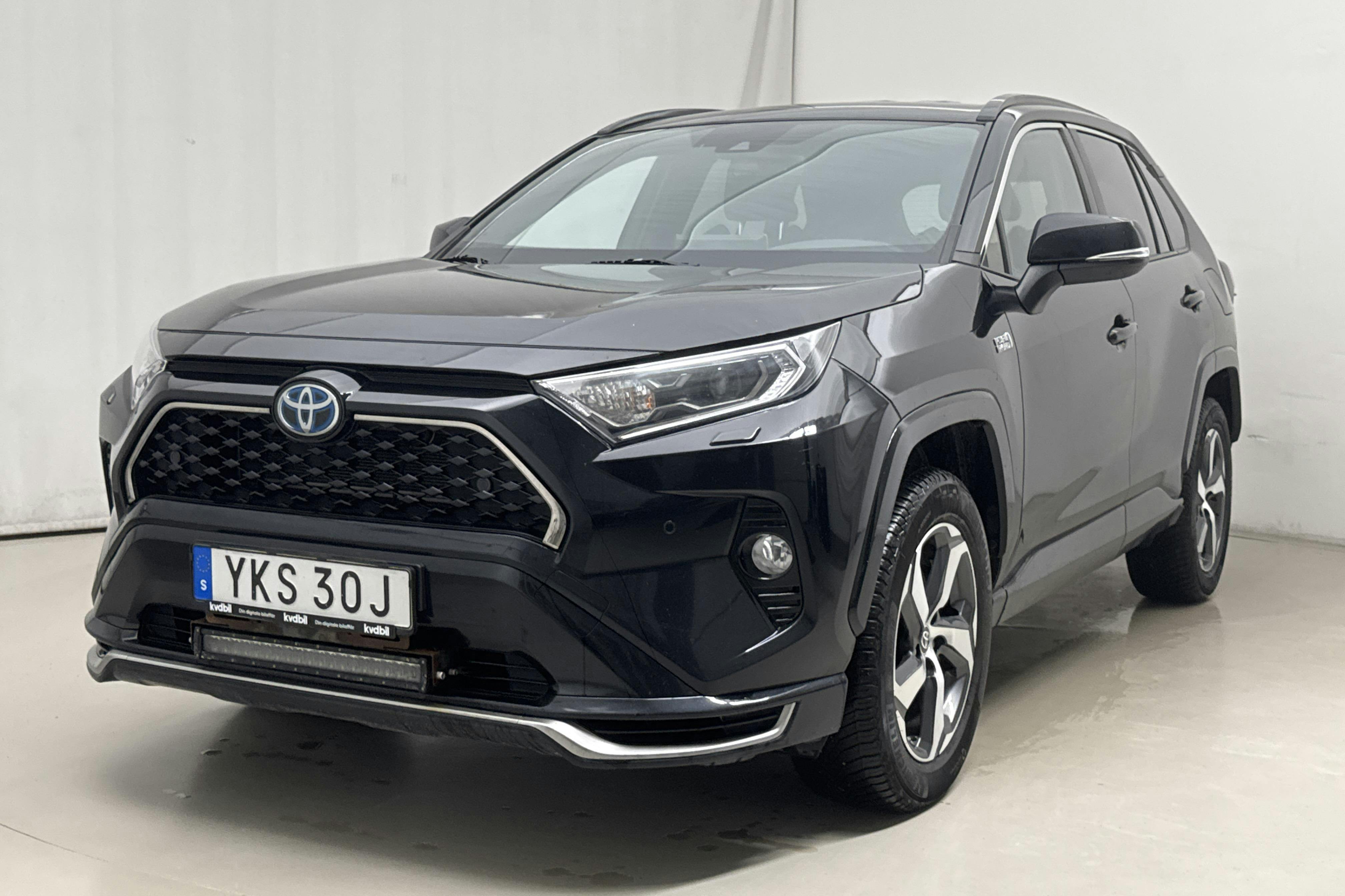 Toyota RAV4 2.5 Plug-in Hybrid AWD (306hk) - 20 178 mil - Automat - svart - 2021
