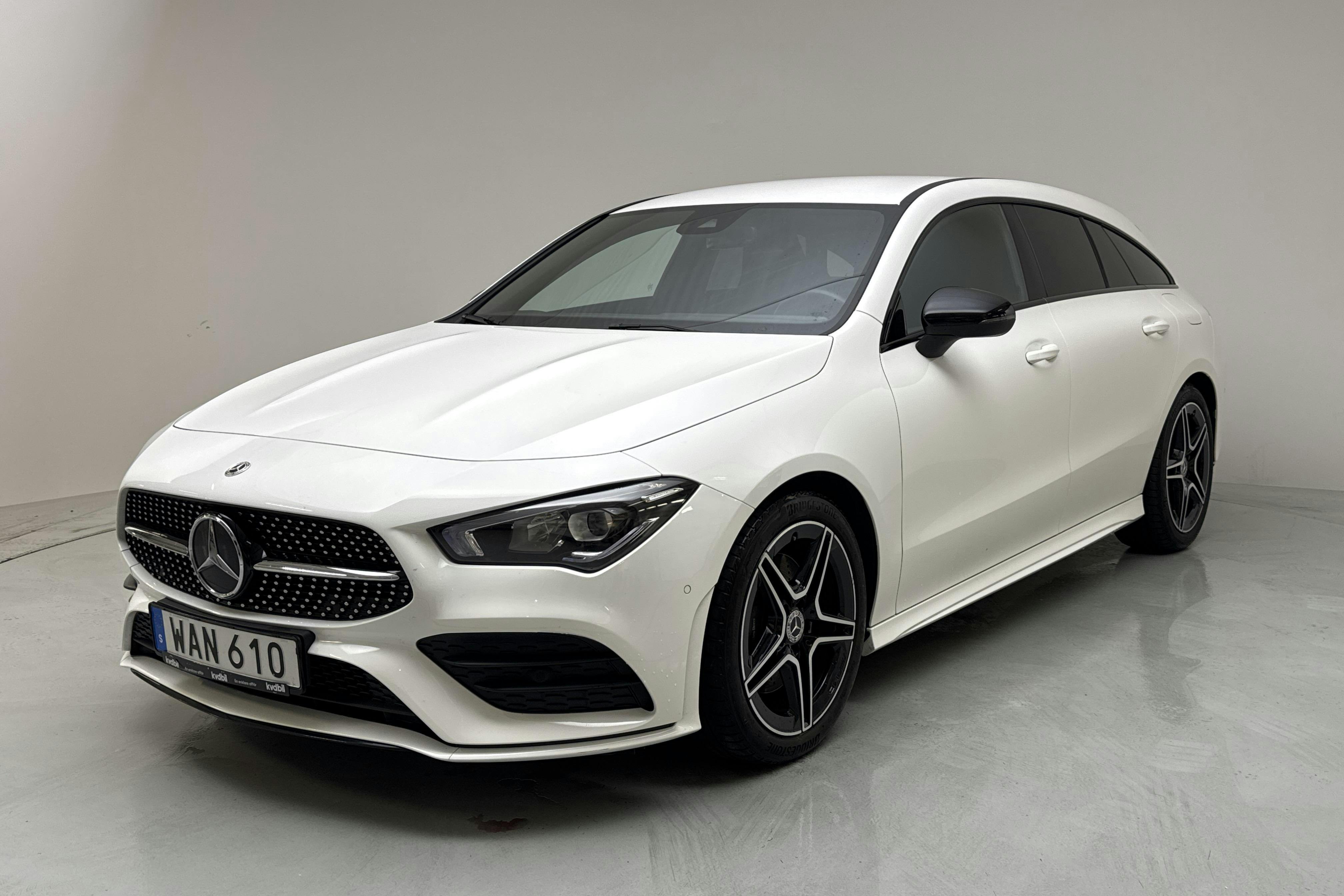 Mercedes CLA 200 Shooting Brake X118 (163hk) - 3 510 mil - Automat - vit - 2023