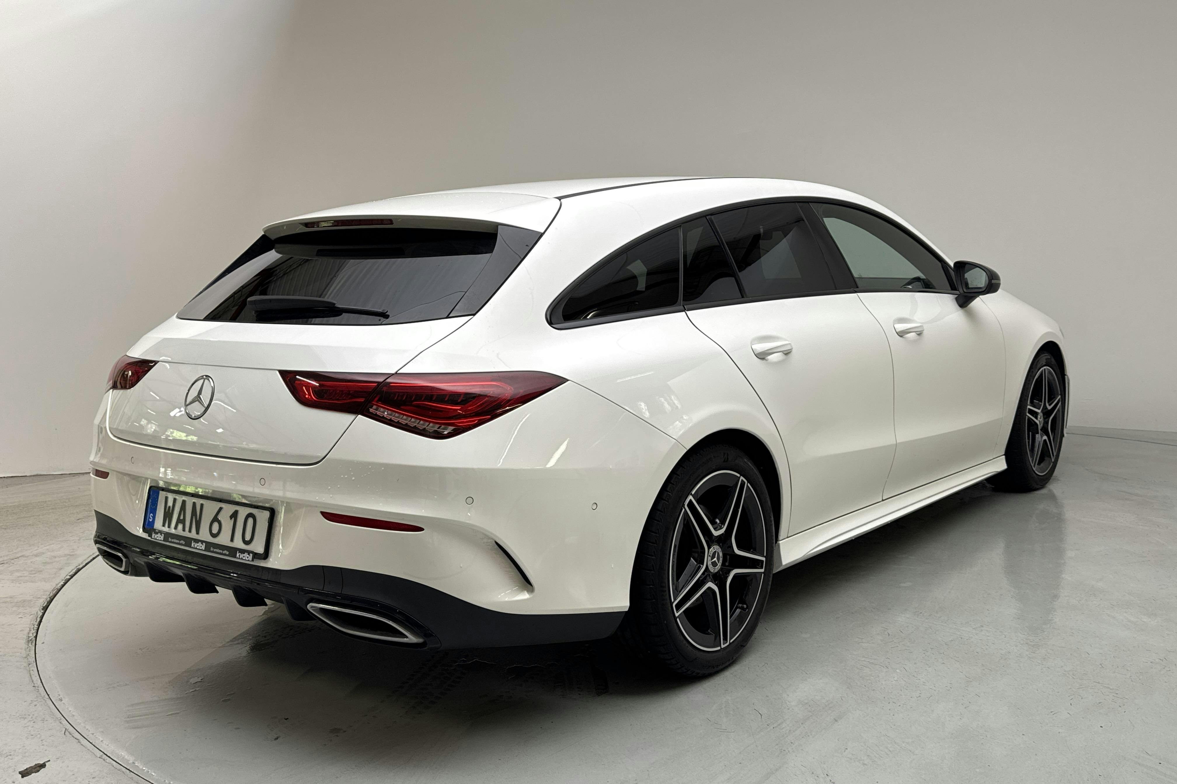 Mercedes CLA 200 Shooting Brake X118 (163hk) - 35 100 km - Automatic - white - 2023