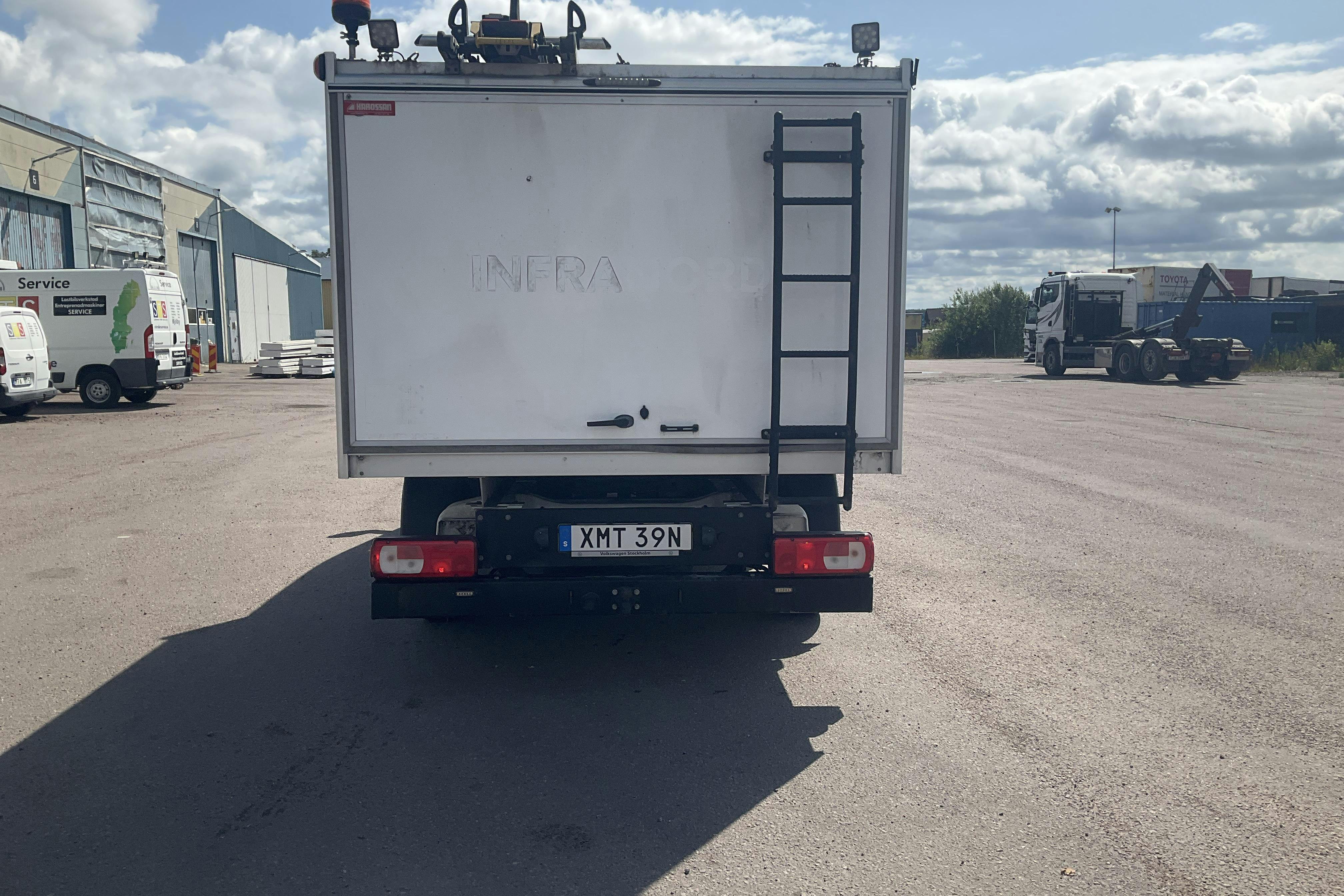 VW Crafter 35 2.0 TDI Chassi 4Motion (140hk) - 161 270 km - Manual - white - 2019