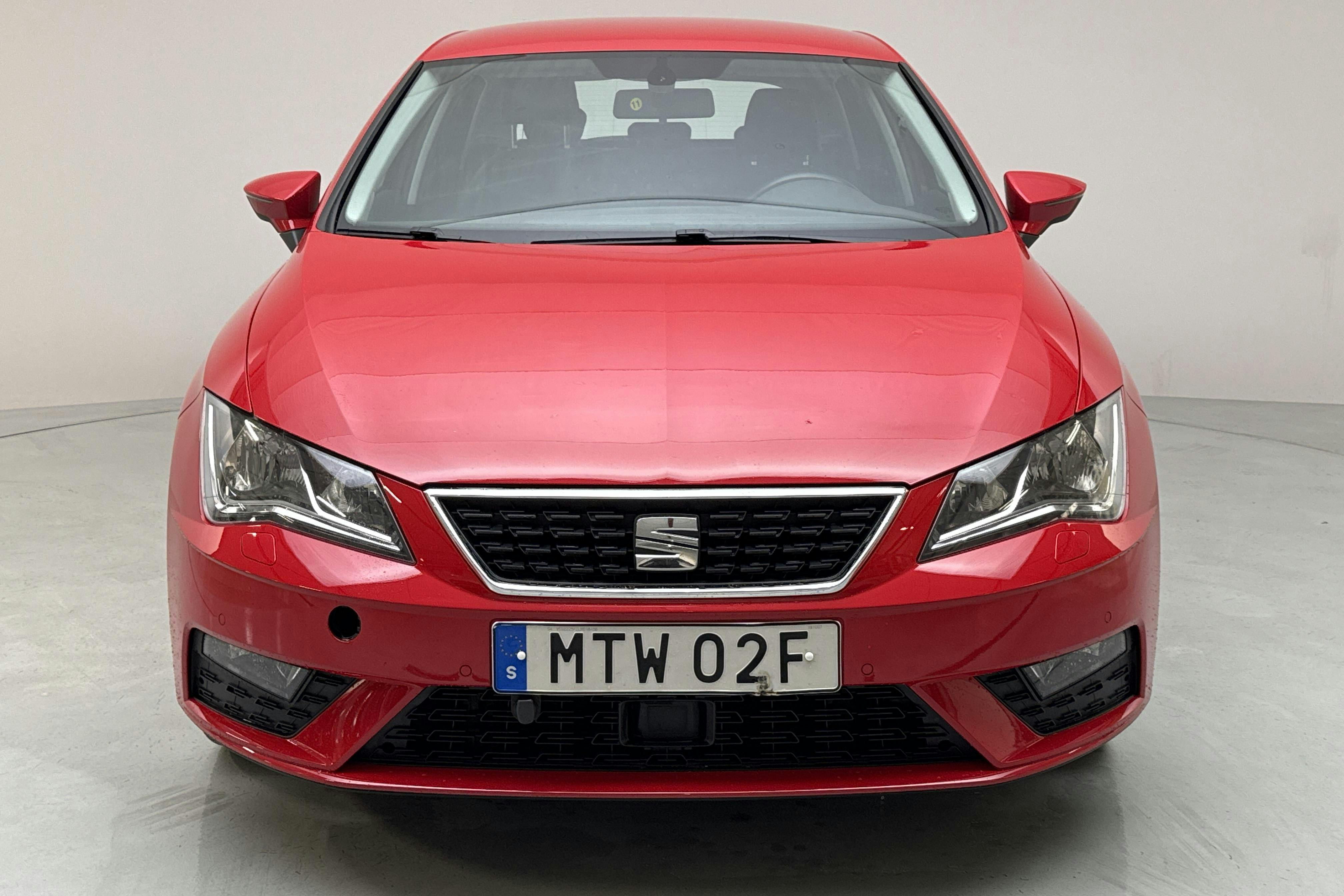 Seat Leon 1.5 TGI ST (130hk) - 114 530 km - Automatic - red - 2020