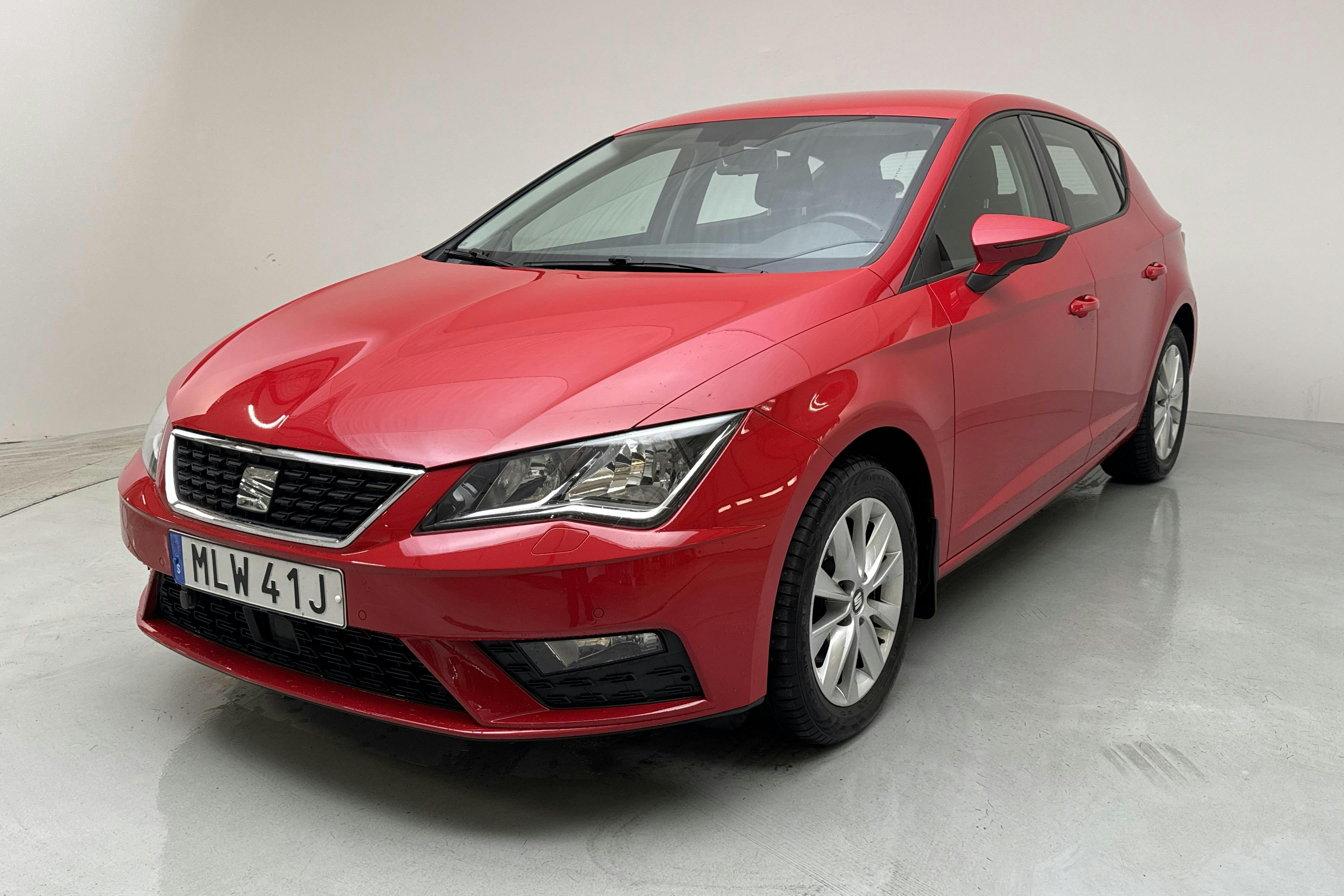 Seat Leon 1.5 TGI ST (130hk) - 13 823 mil - Automat - röd - 2020