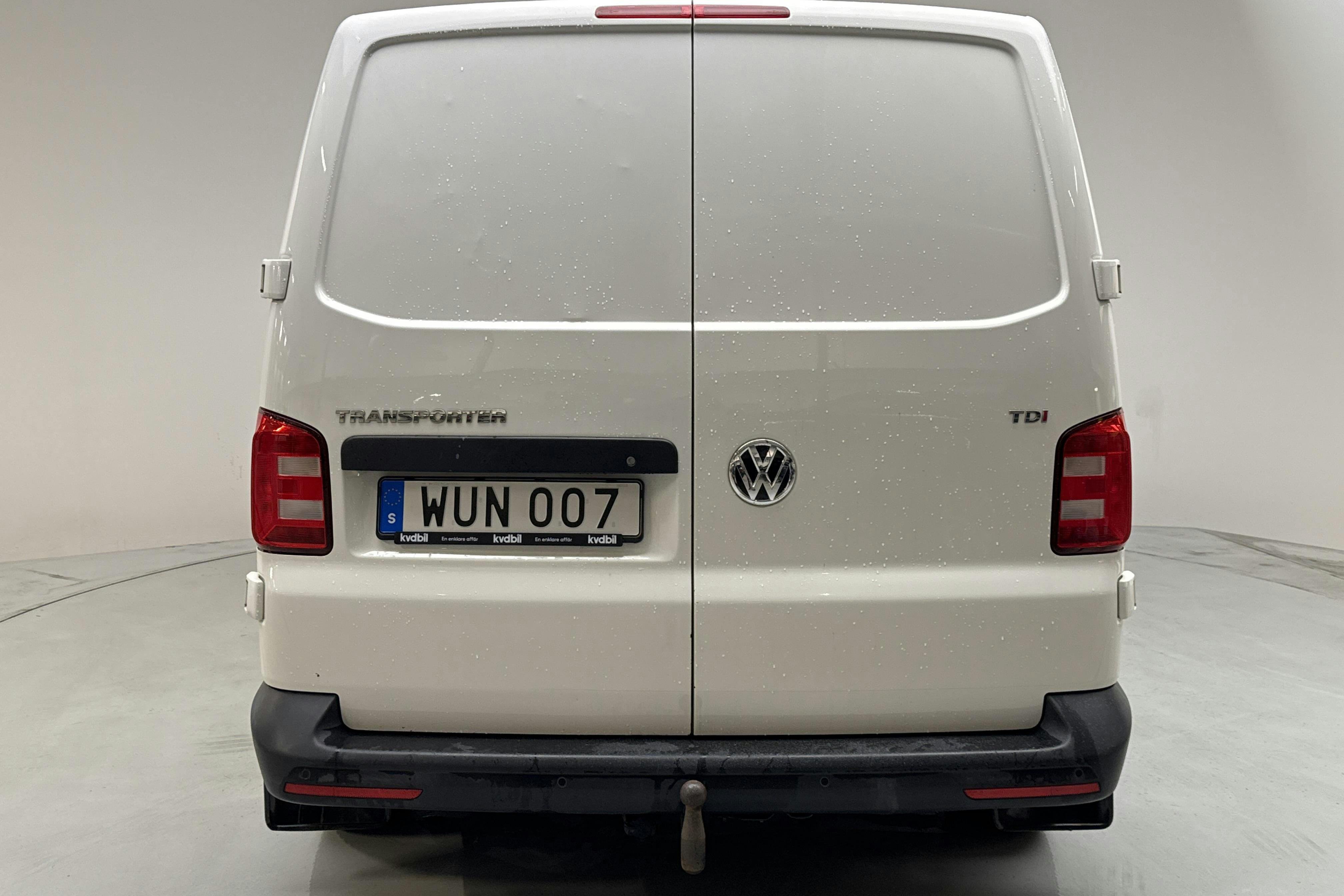 VW Transporter T6 2.0 TDI BMT Skåp (150hk) - 186 880 km - Automaatne - valge - 2018