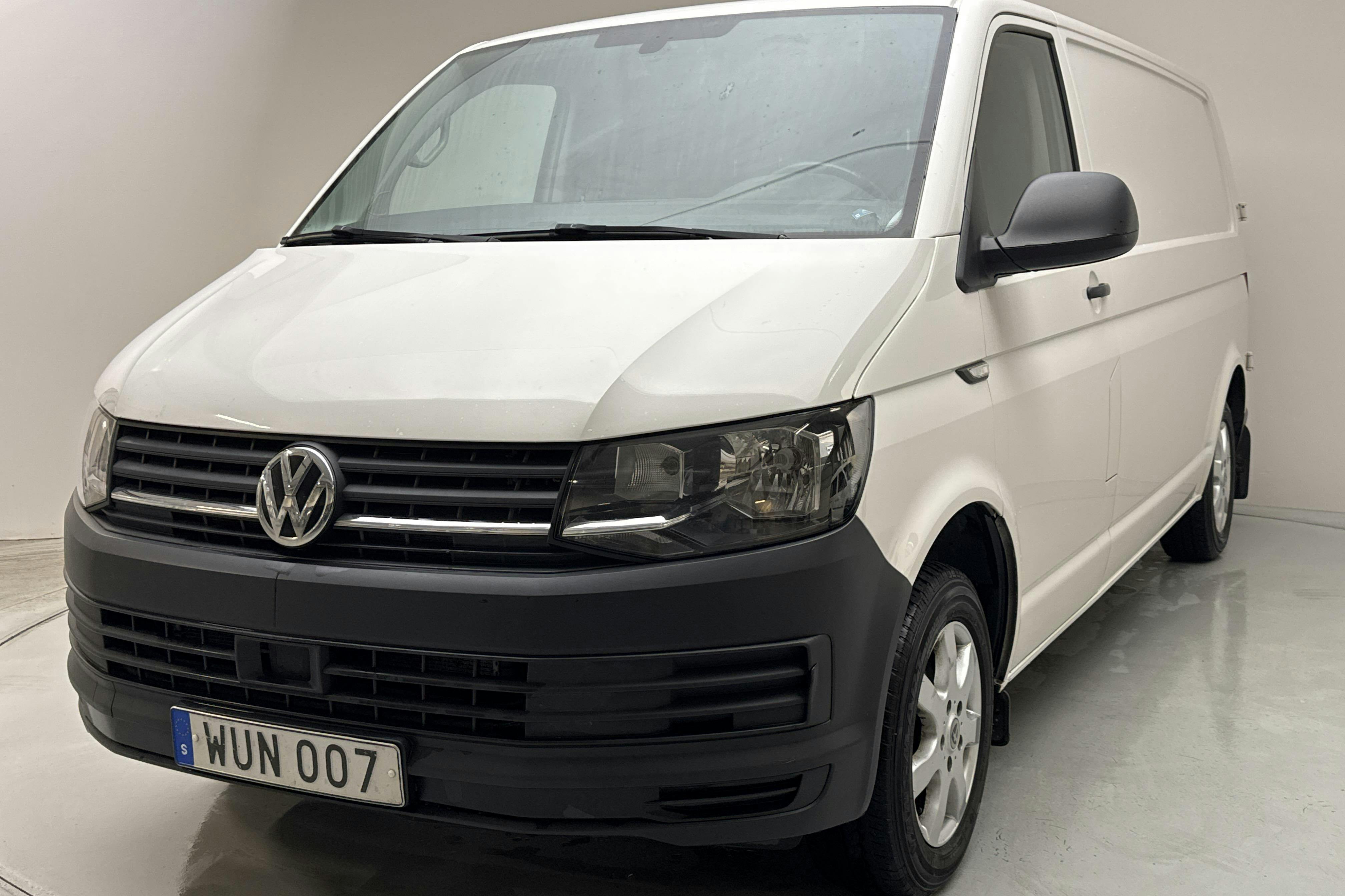 Esitlusfoto 1 aadressil 9: VW Transporter T6 2.0 TDI BMT Skåp (150hk) - 186 880 km - Automaatne - valge - 2018