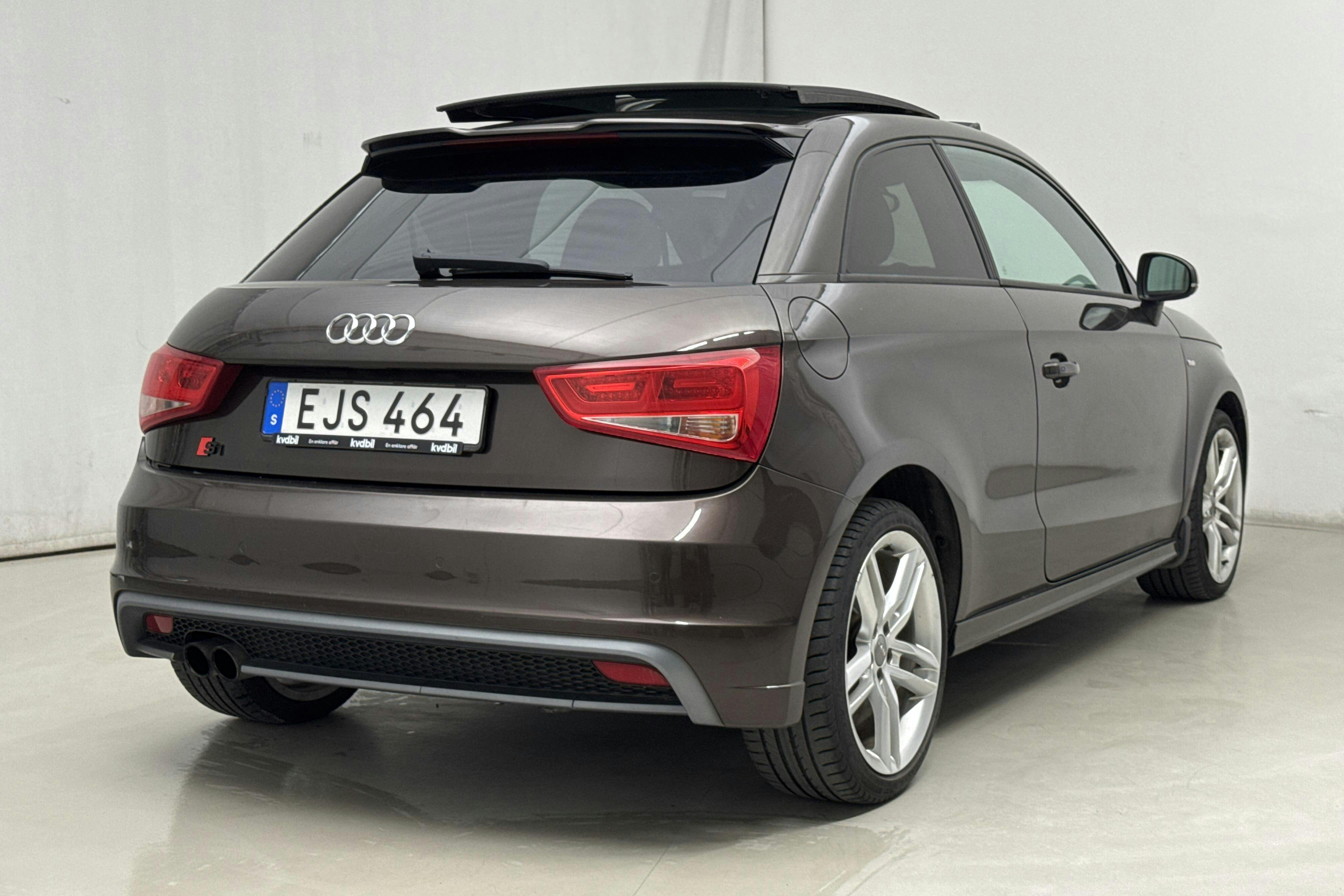 Audi A1 1.4 TFSI (185hk) - 8 623 mil - Automat - brun - 2011