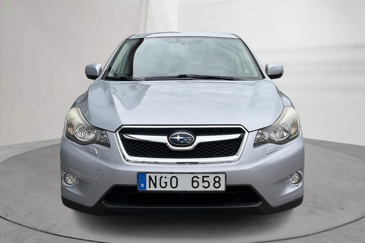 Subaru XV 1.6i (114hk) - 17 780 mil - Automat - silver - 2013