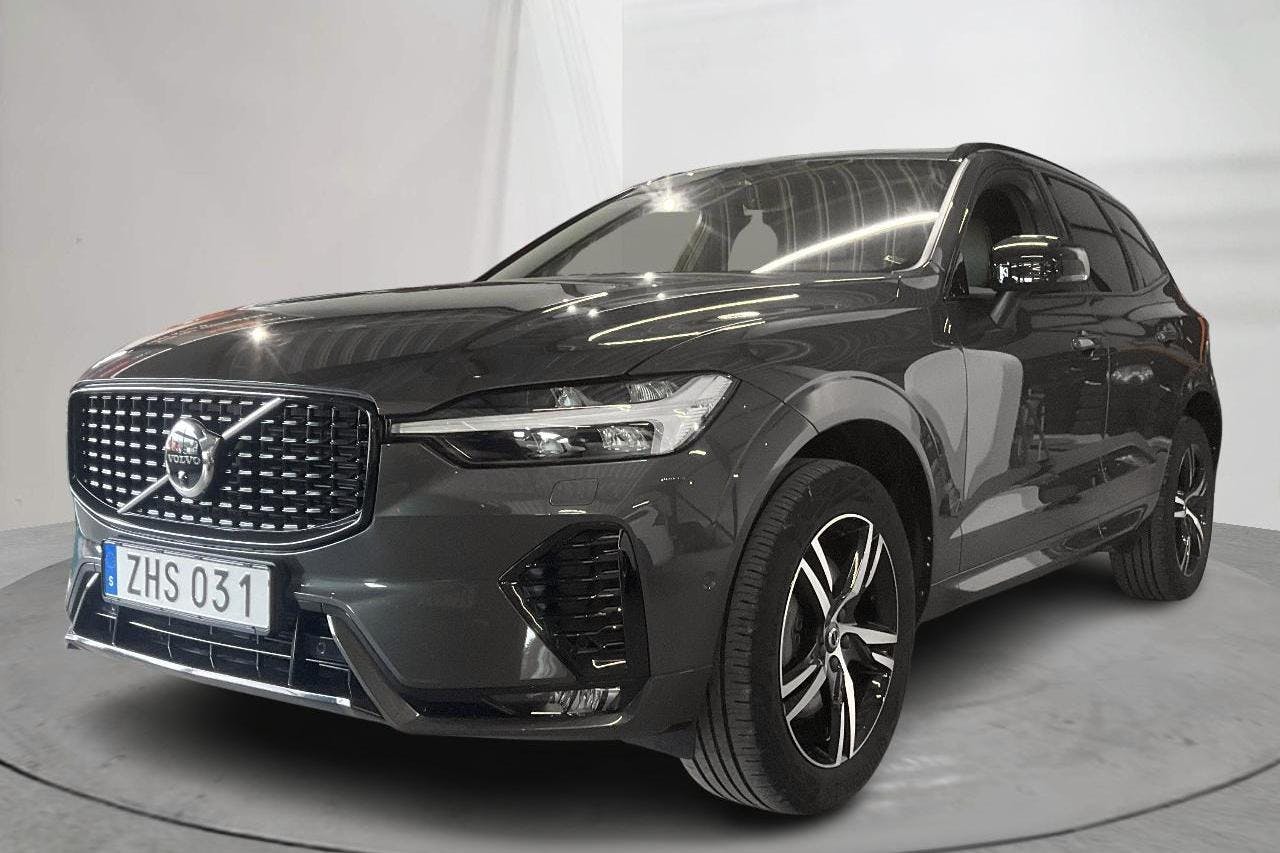 Presentation photo 1 of 16: Volvo XC60 B5 AWD Mildhybrid, Diesel (235hk) - 31 230 km - Automatic - Dark Grey - 2022