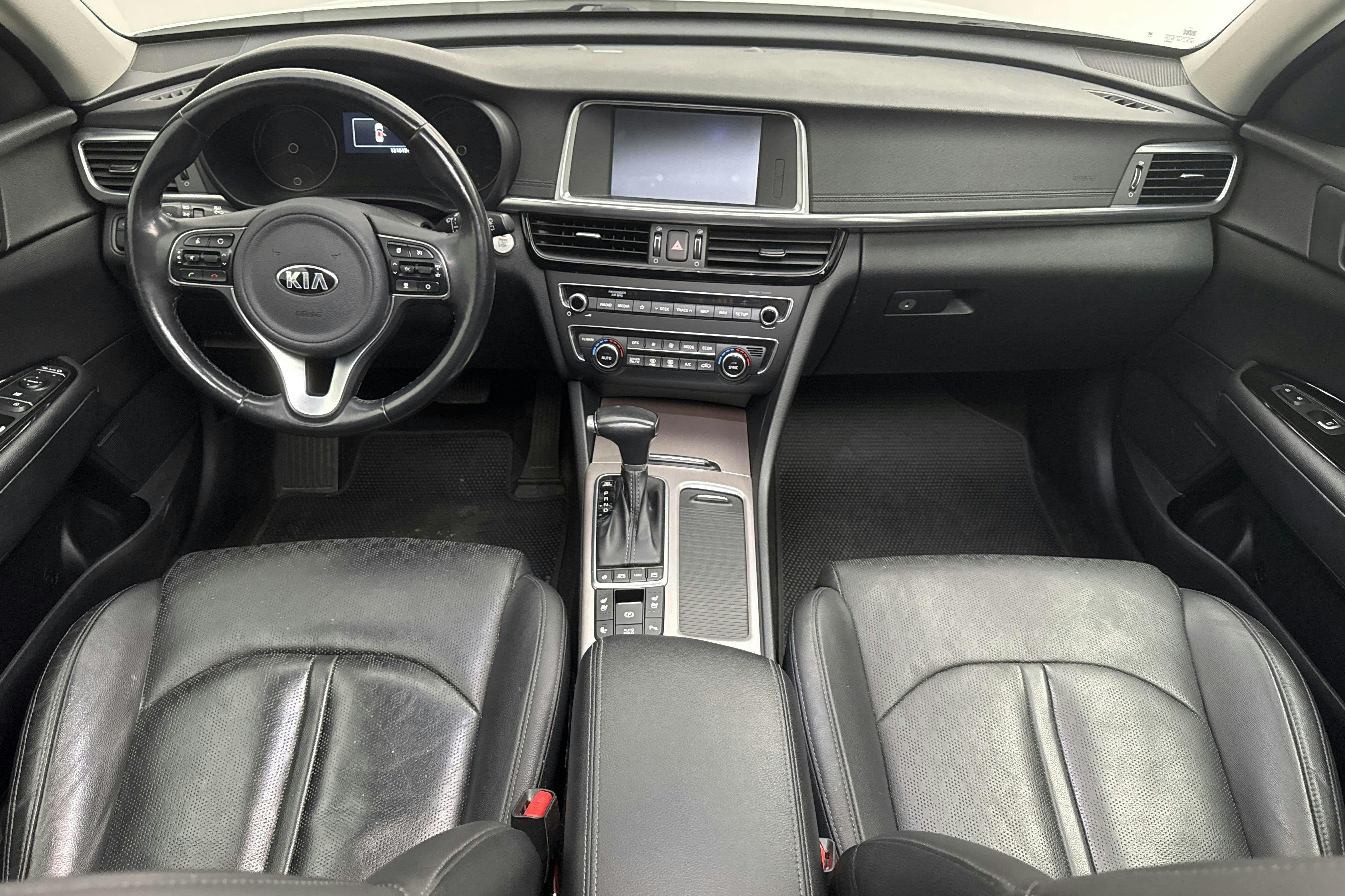 KIA Optima 2.0 GDi Plug-in Hybrid SW (205hk) - 121 620 km - Automatic - white - 2018
