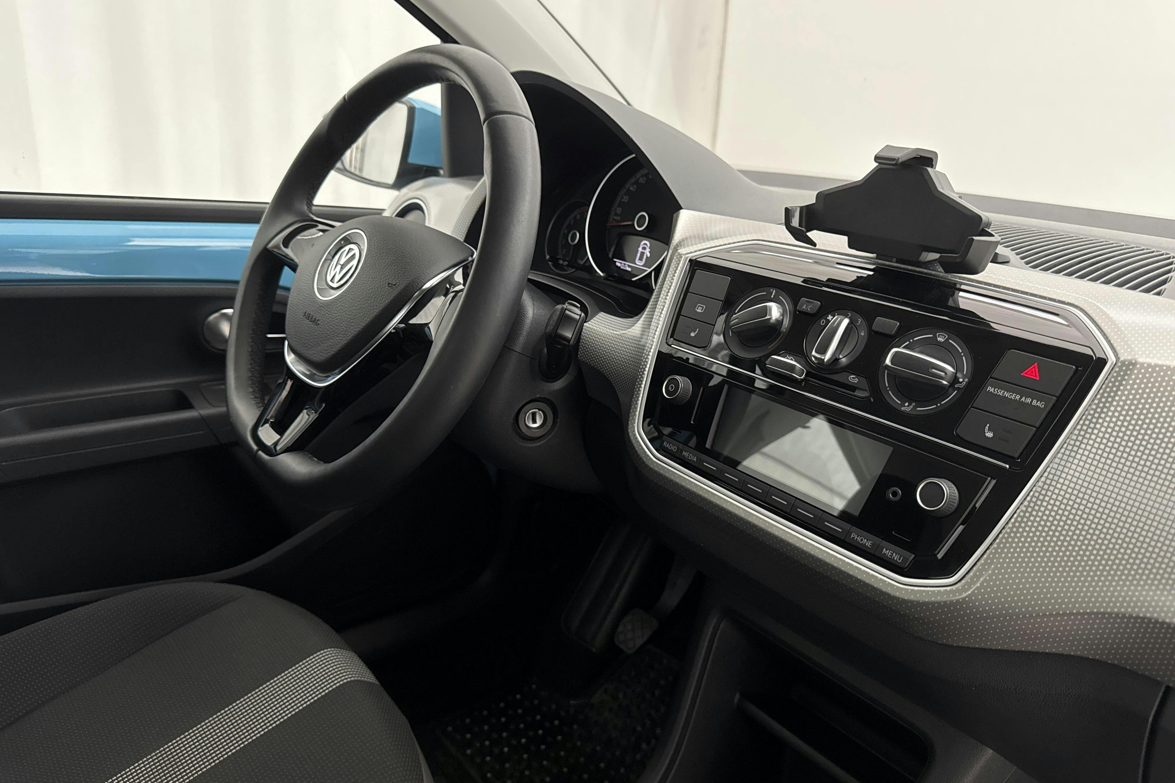 VW up! 1.0 5dr (75hk) - 5 520 km - Manual - blue - 2017
