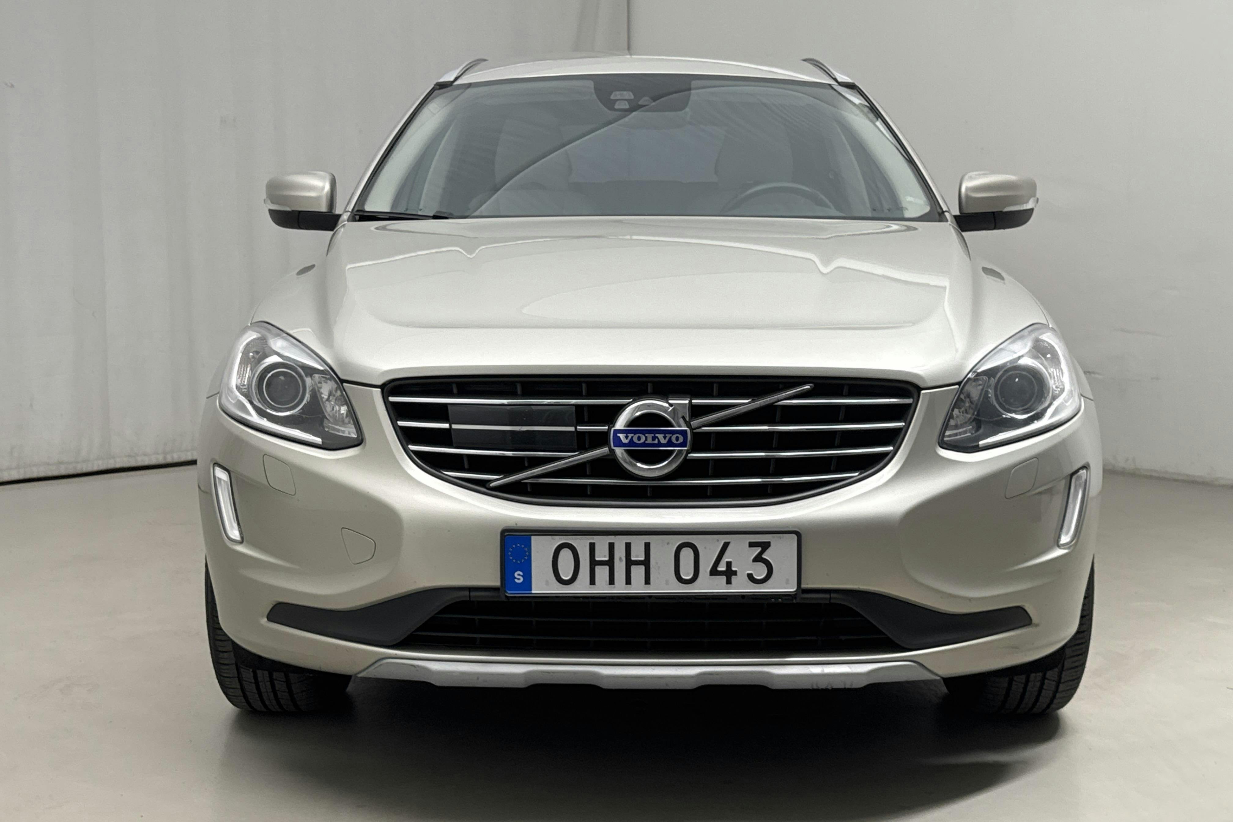 Volvo XC60 D4 AWD (190hk) - 148 400 km - Automatic - Light Brown - 2017